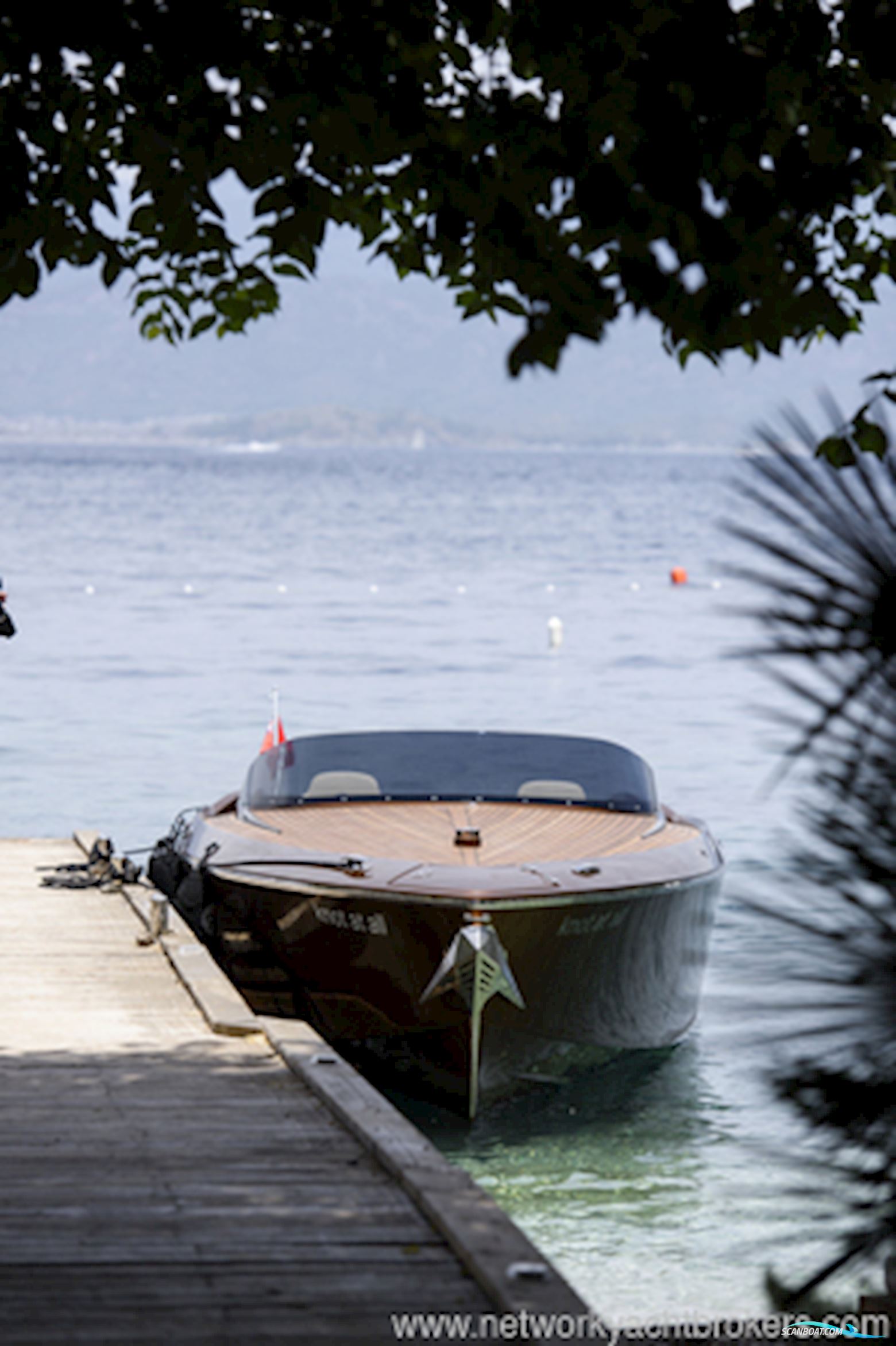 Frauscher 858  Fantom