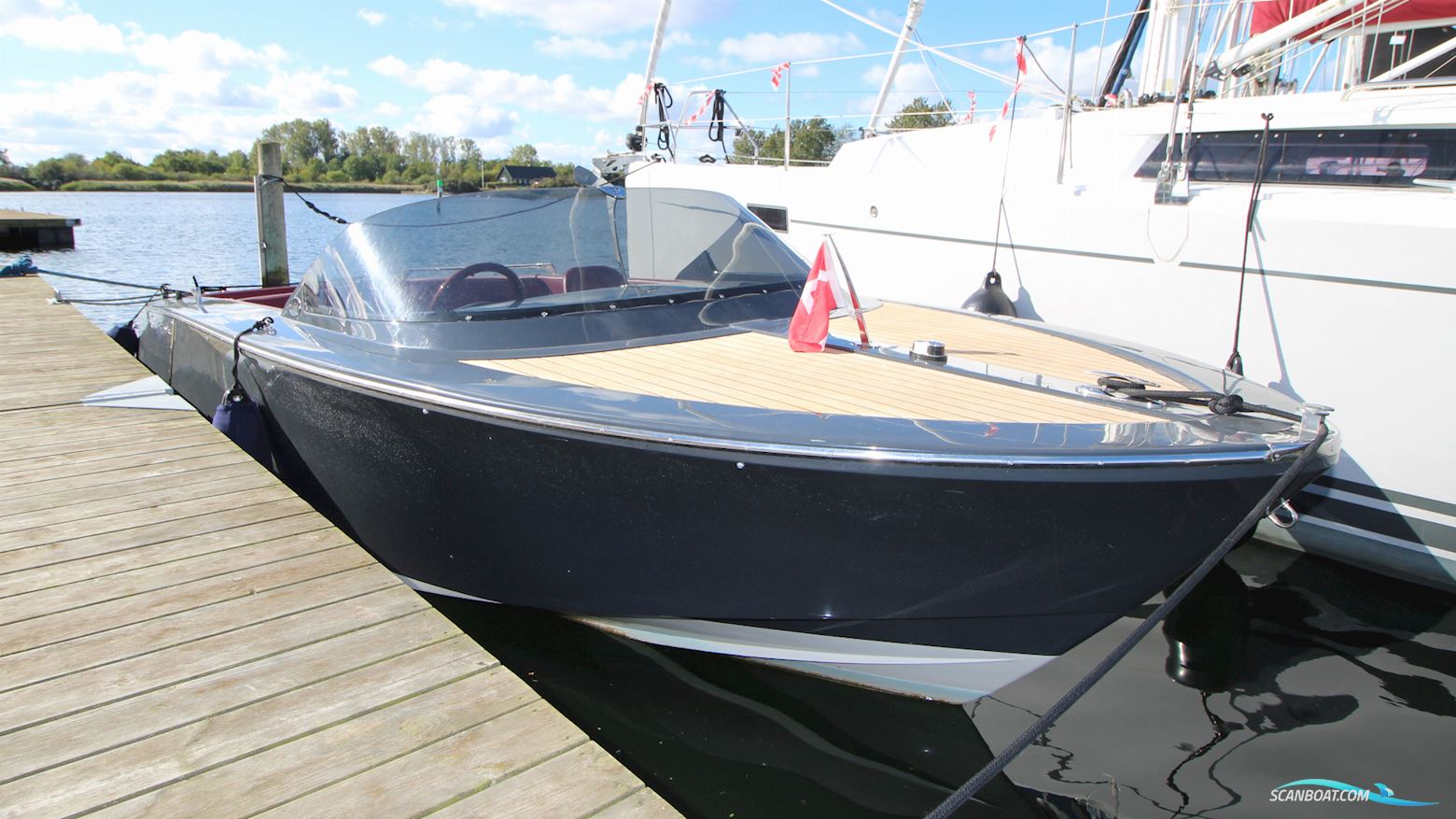 Frauscher Riviera 606