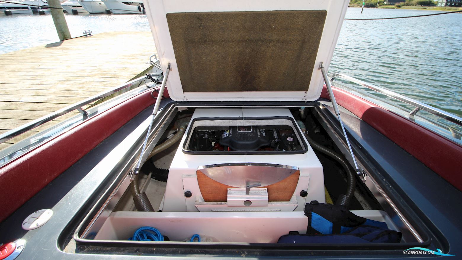 Frauscher Riviera 606