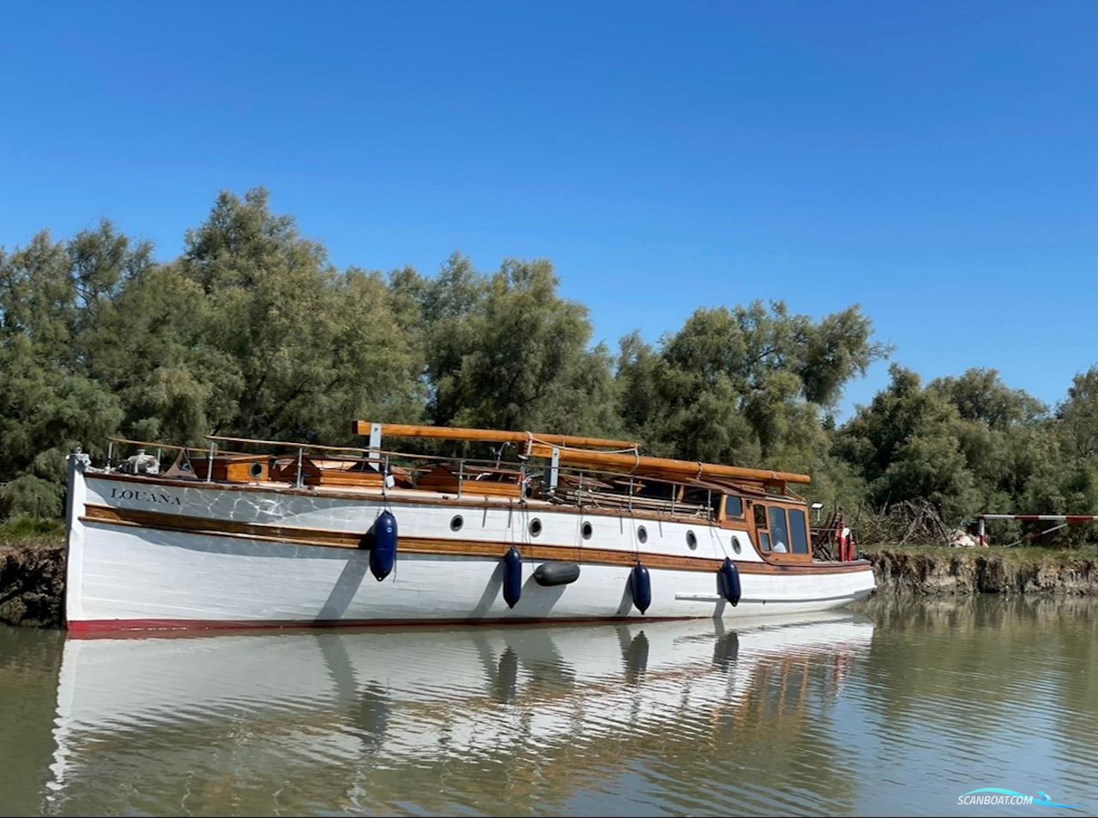 Fred Shepherd 53ft Gentlemens Motor Sailor Motorboat 1921, with Beta engine, France