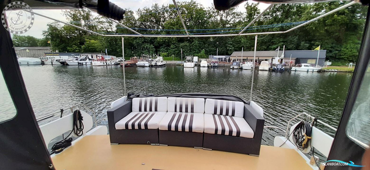 Funcraft 1500 Flybridge