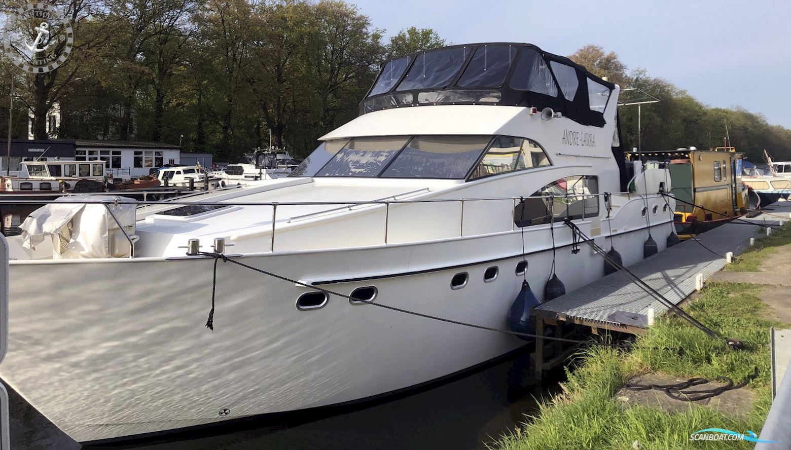 Funcraft 1500 Flybridge