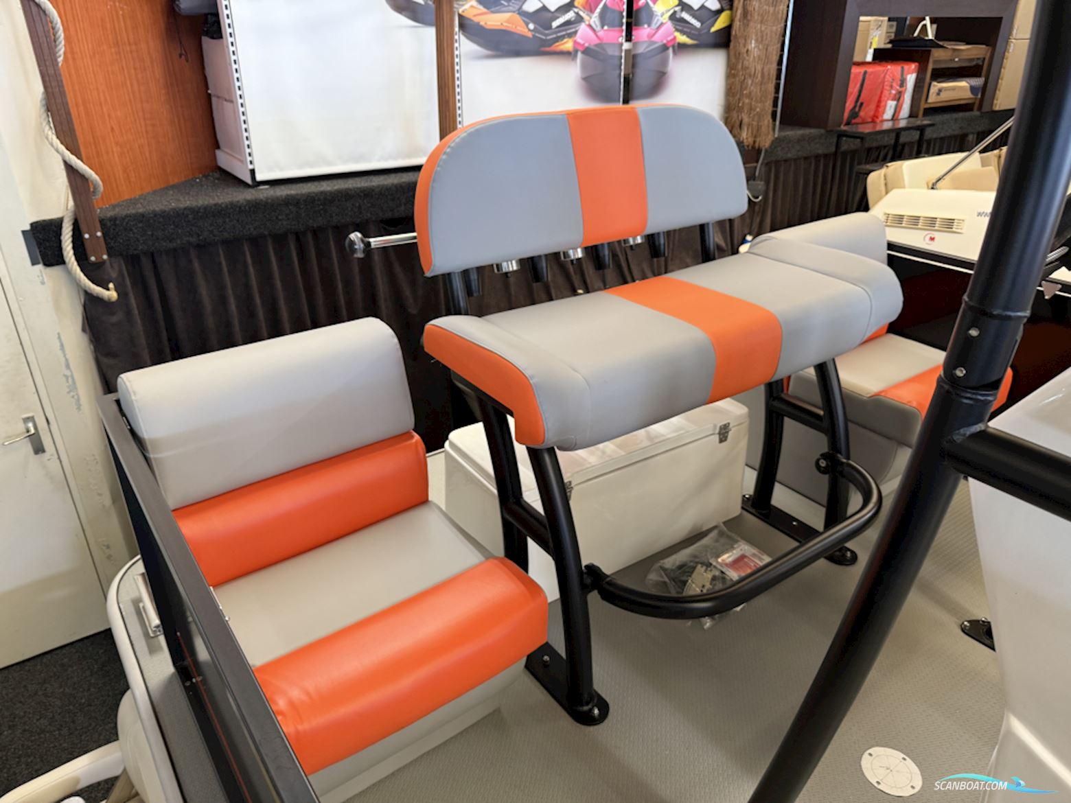 Funcruiser Pontoon 650 - NIEUW