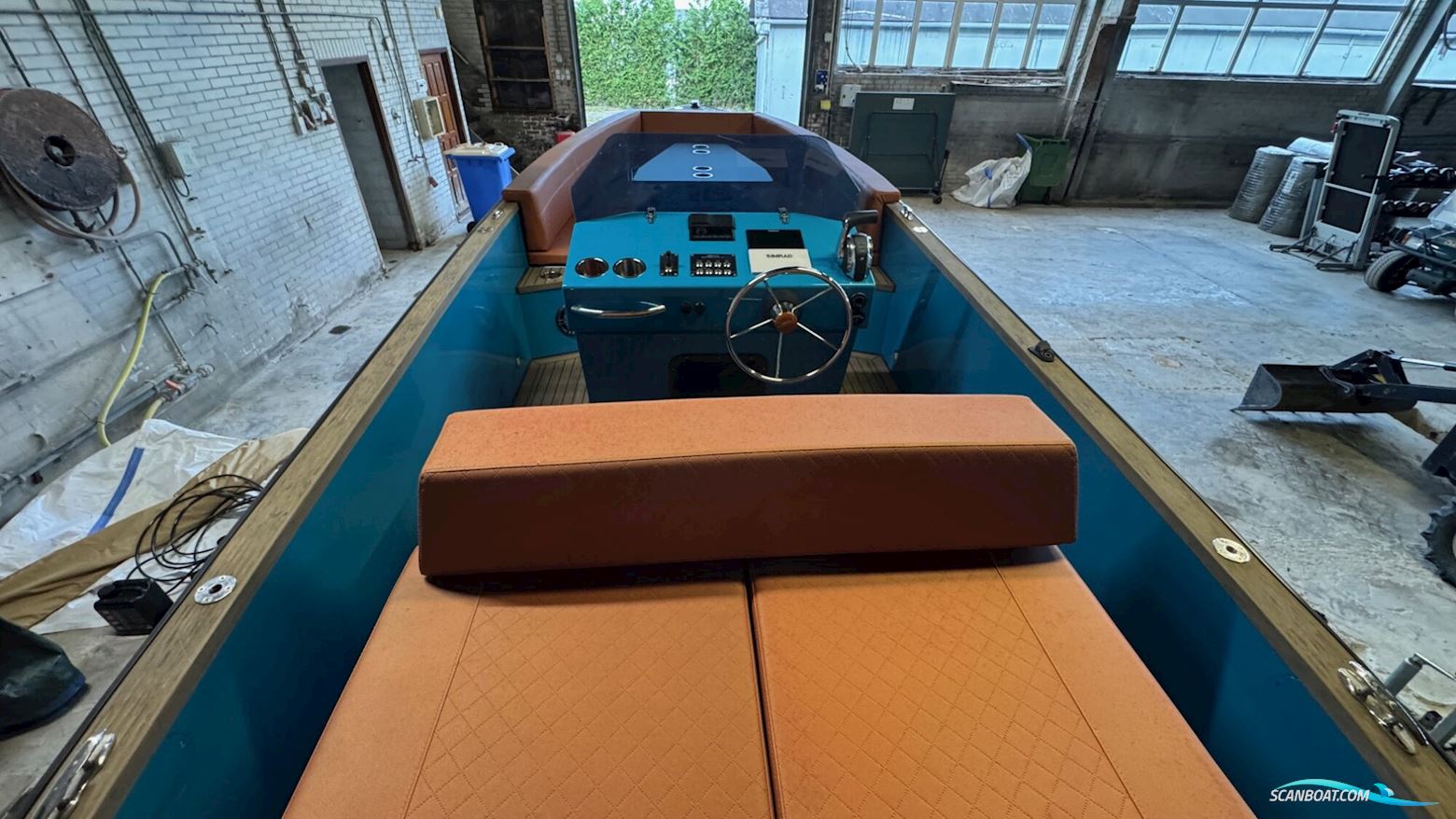 Futuro ZX-20L Tender