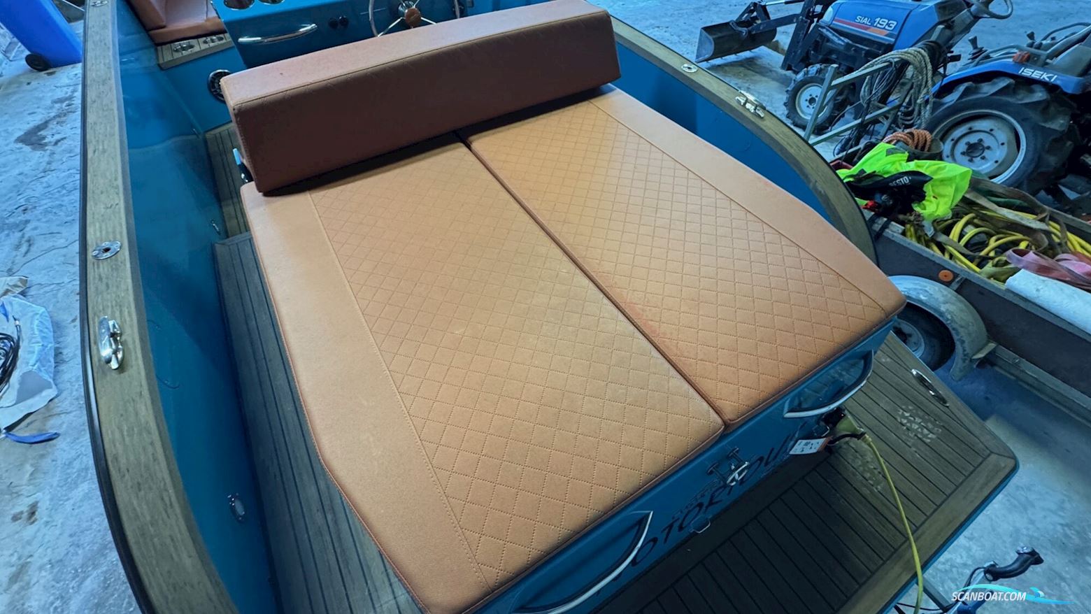 Futuro ZX-20L Tender