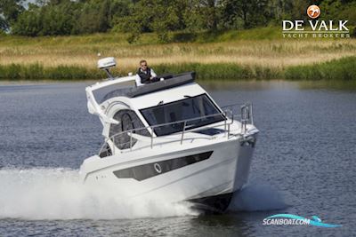 Galeon 300 Fly Motorboat 2021, with Mercrusier 3,0L engine, Germany