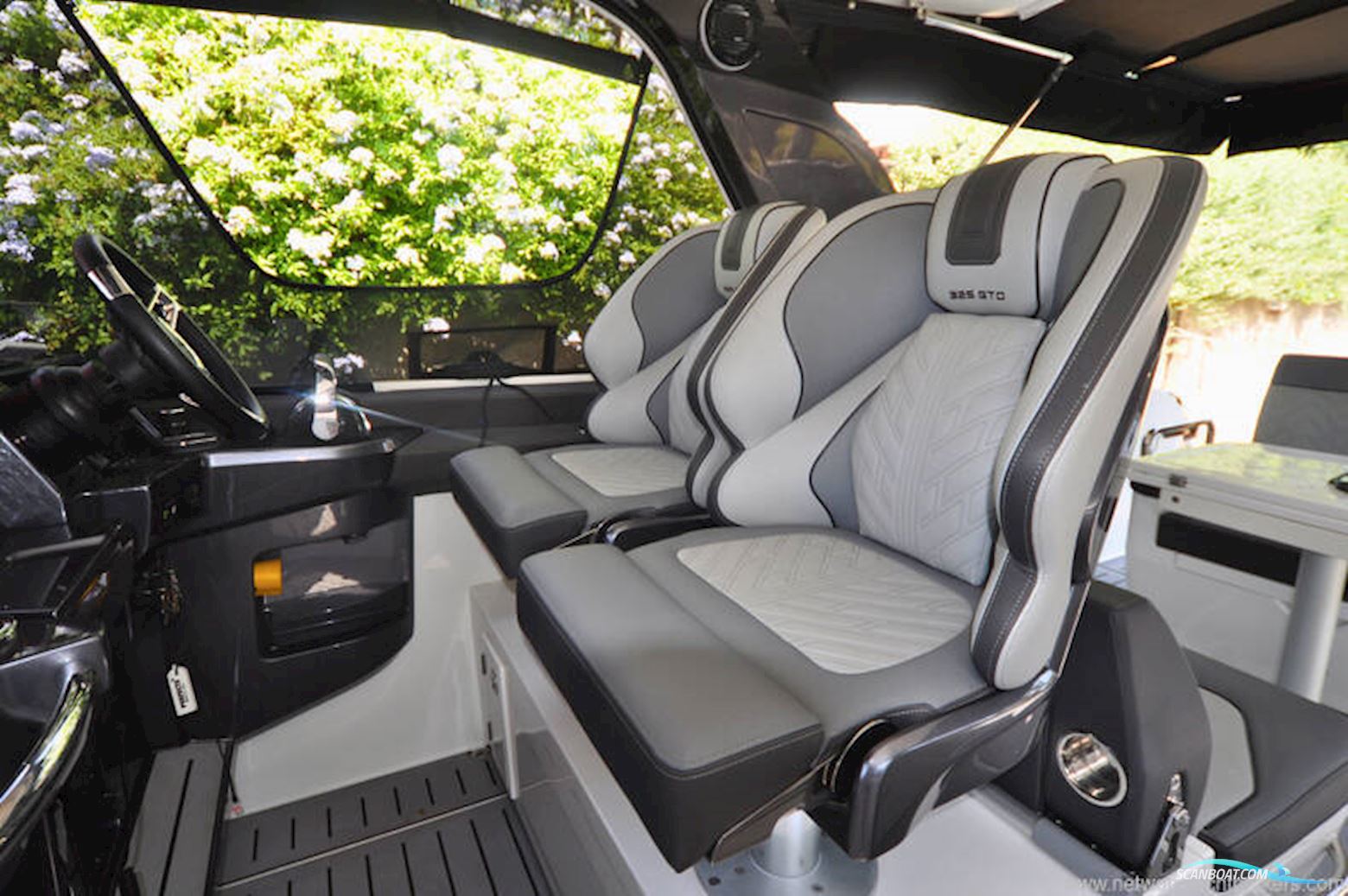 Galeon 325 Gto