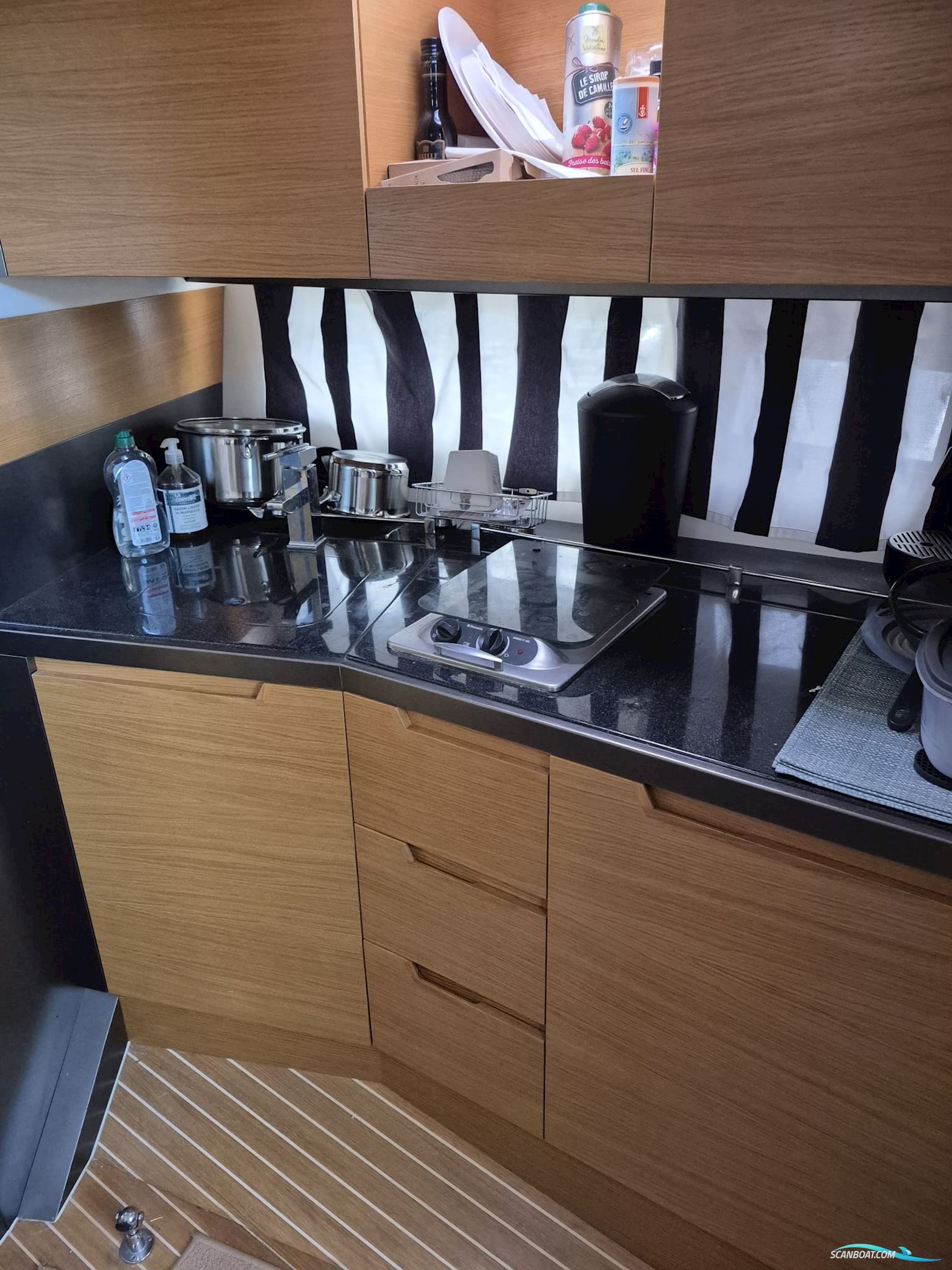 Galeon 325 Hto Avec Possibilité De Place