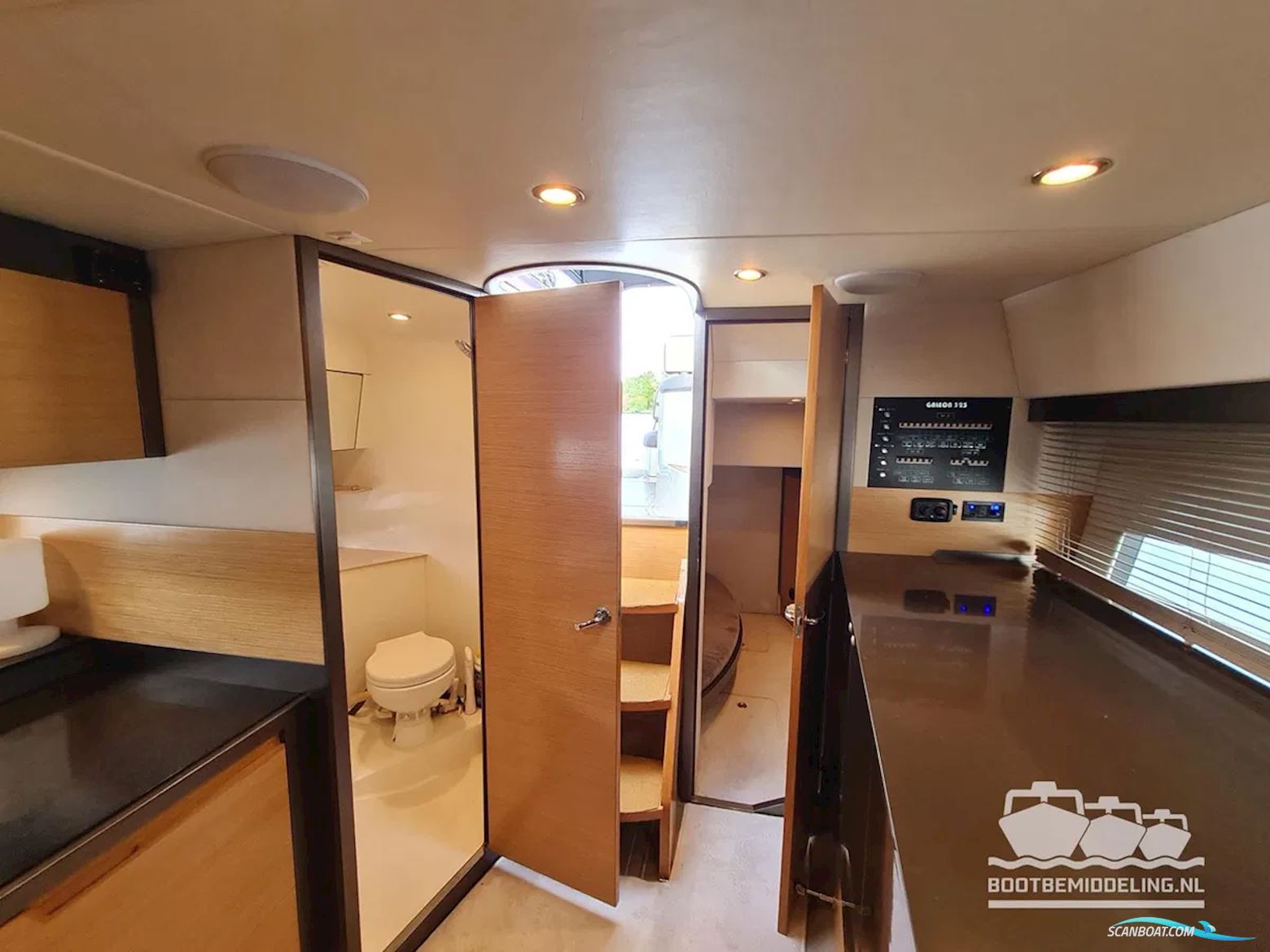 Galeon 325 Open