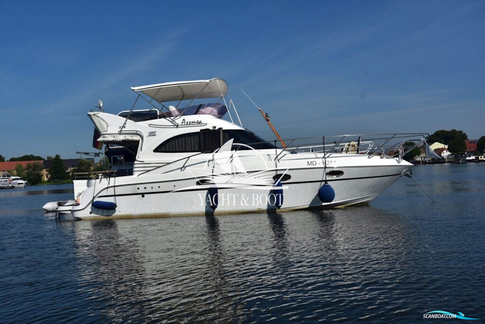 Galeon 330 Fly Motorboat 2008, with Volvo Penta engine, Germany