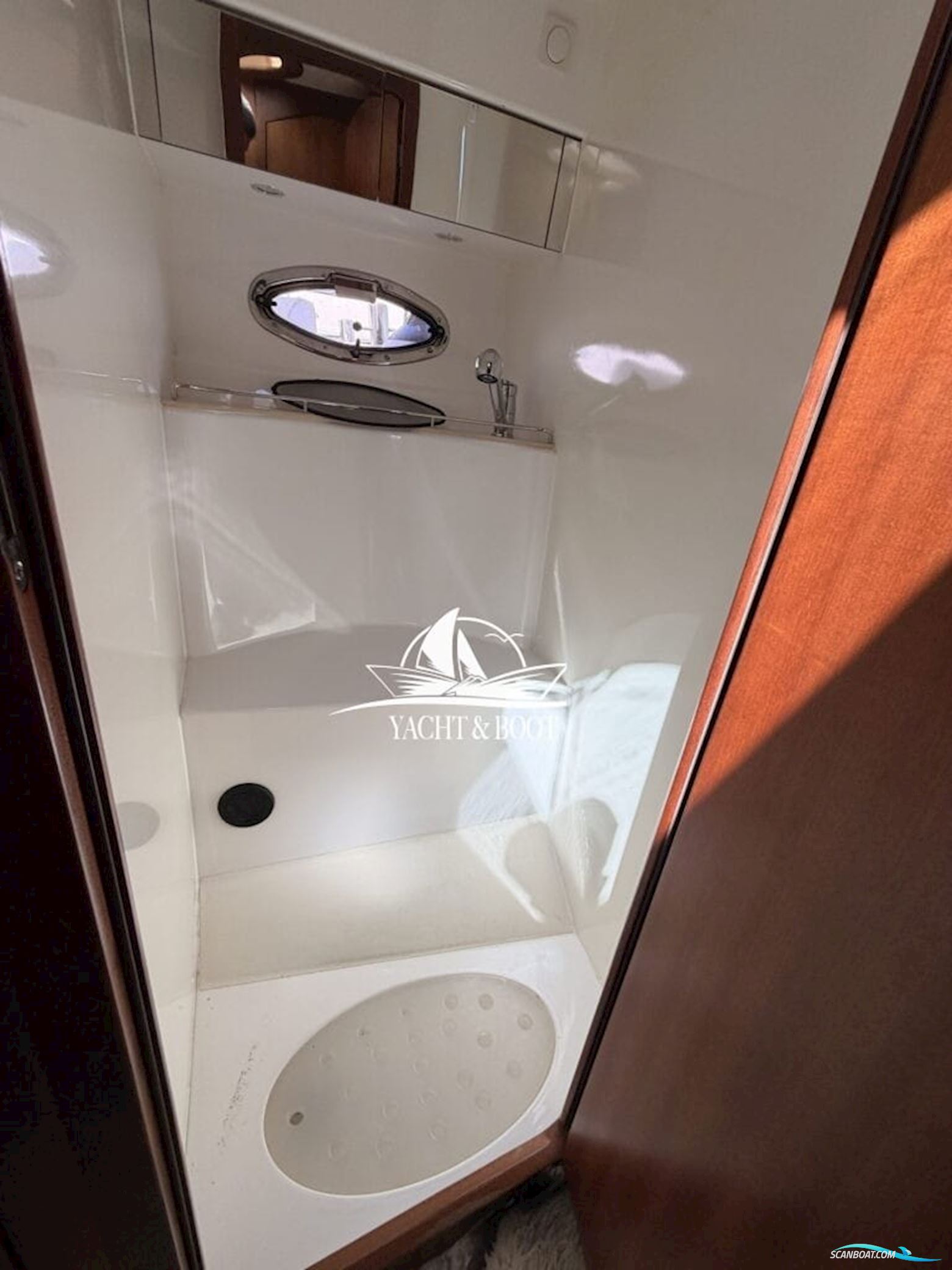 Galeon 330 HT