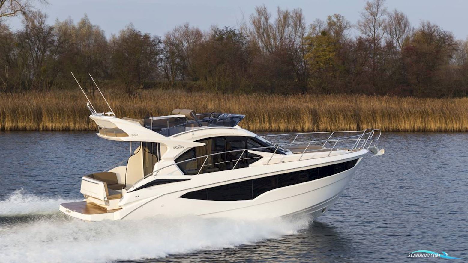 Galeon 360 FLY