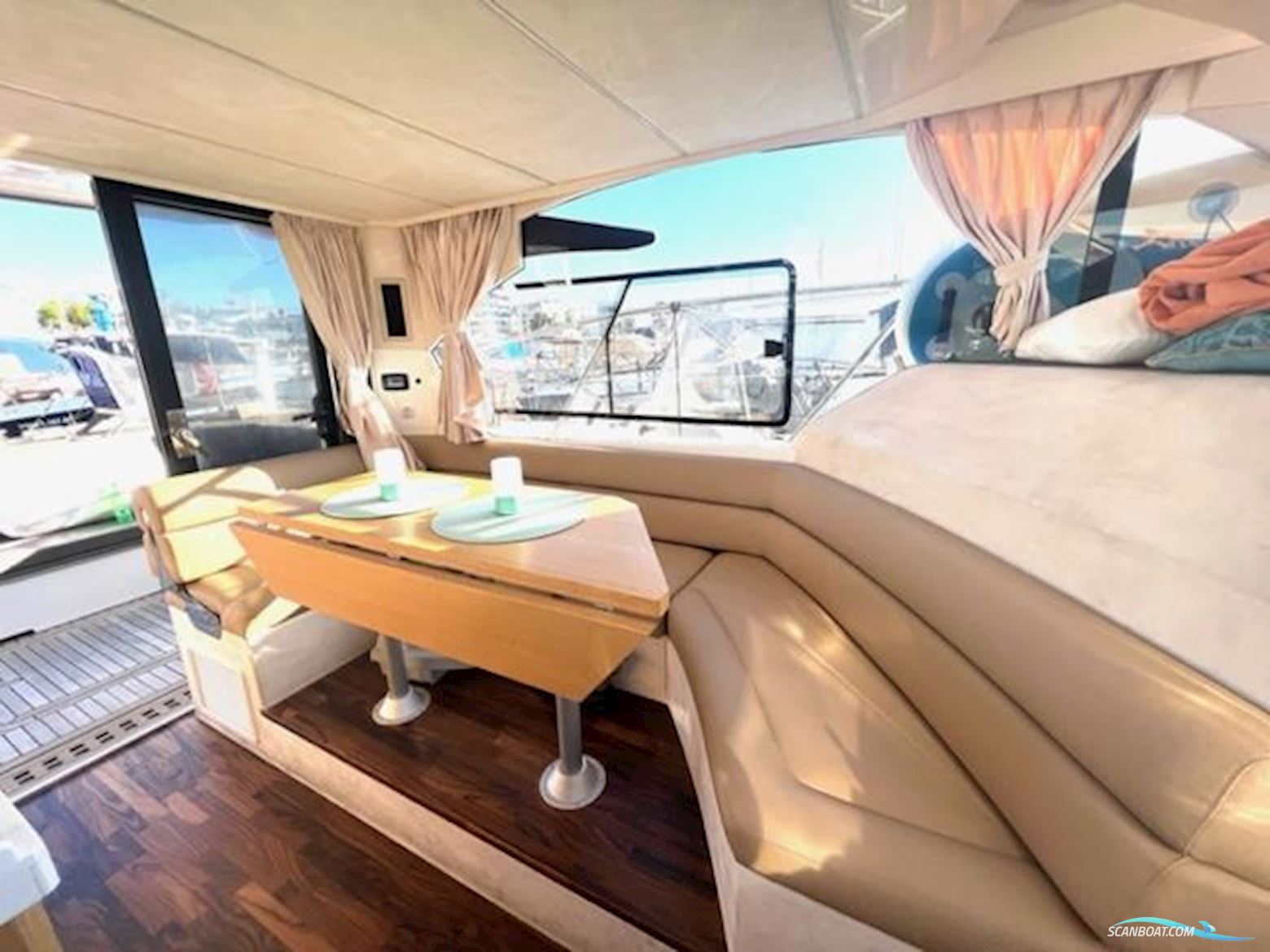 Galeon 360 FLY