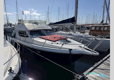 Galeon 380 Fly Motorboat 1998, with 2 x Volvo Penta Kad 44 Edc engine, Denmark