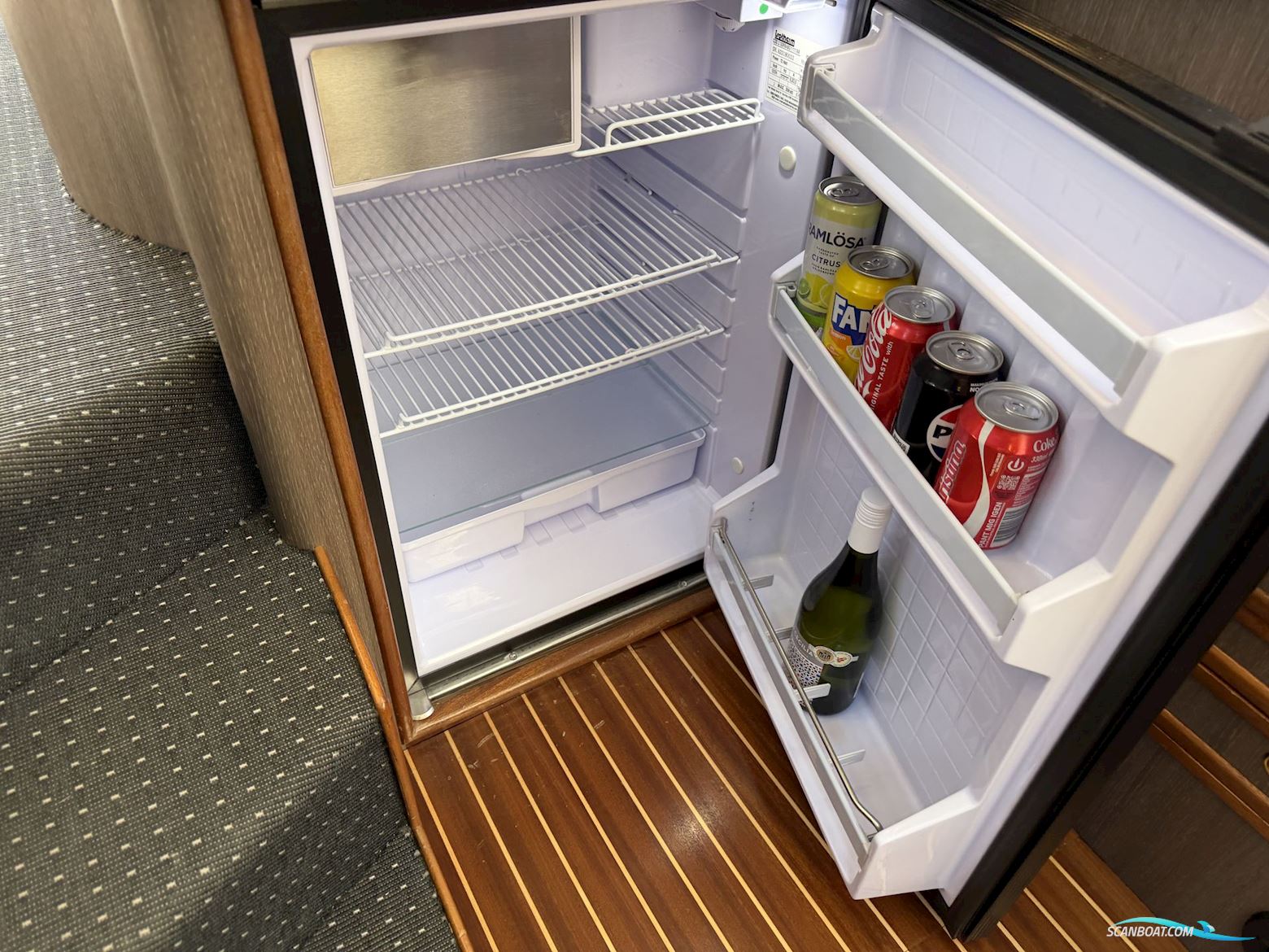 Galeon 380