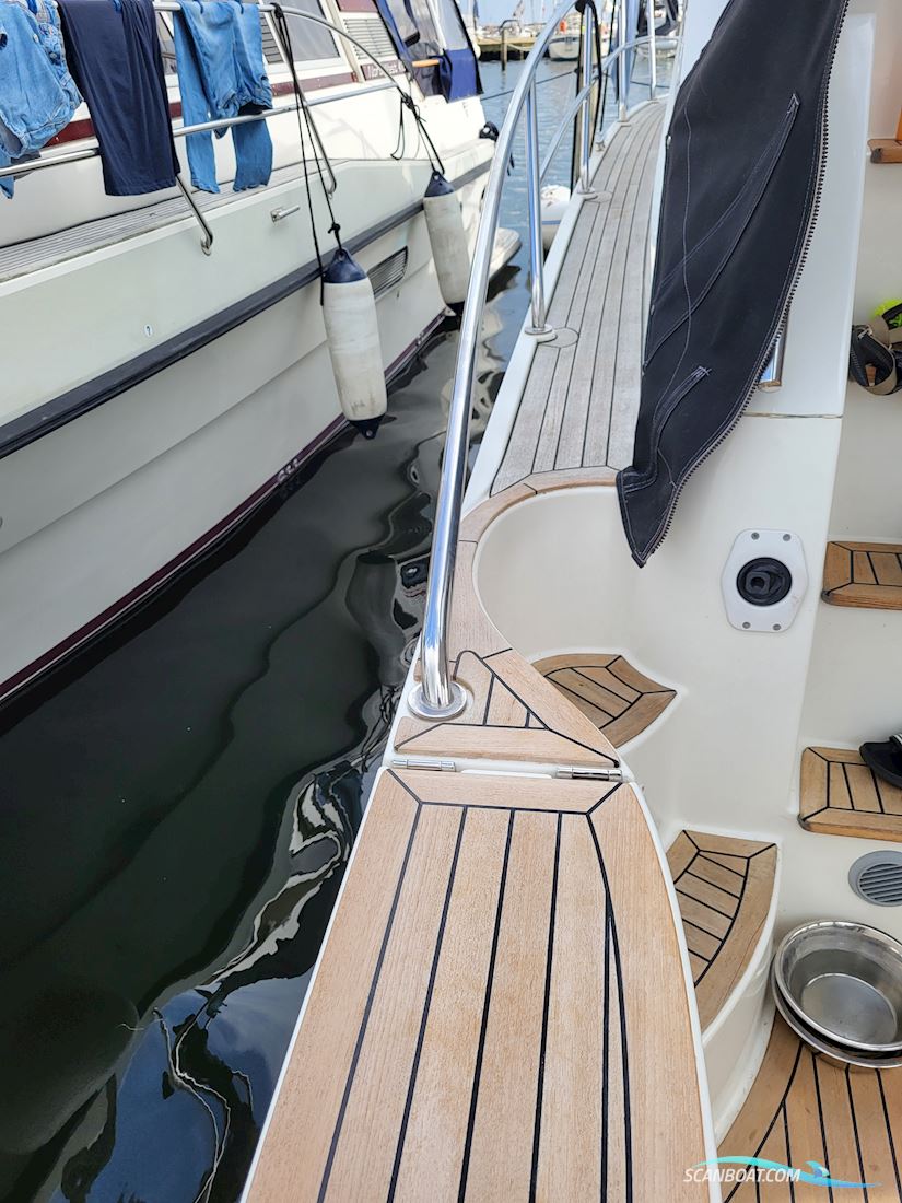 Galeon 390 Fly