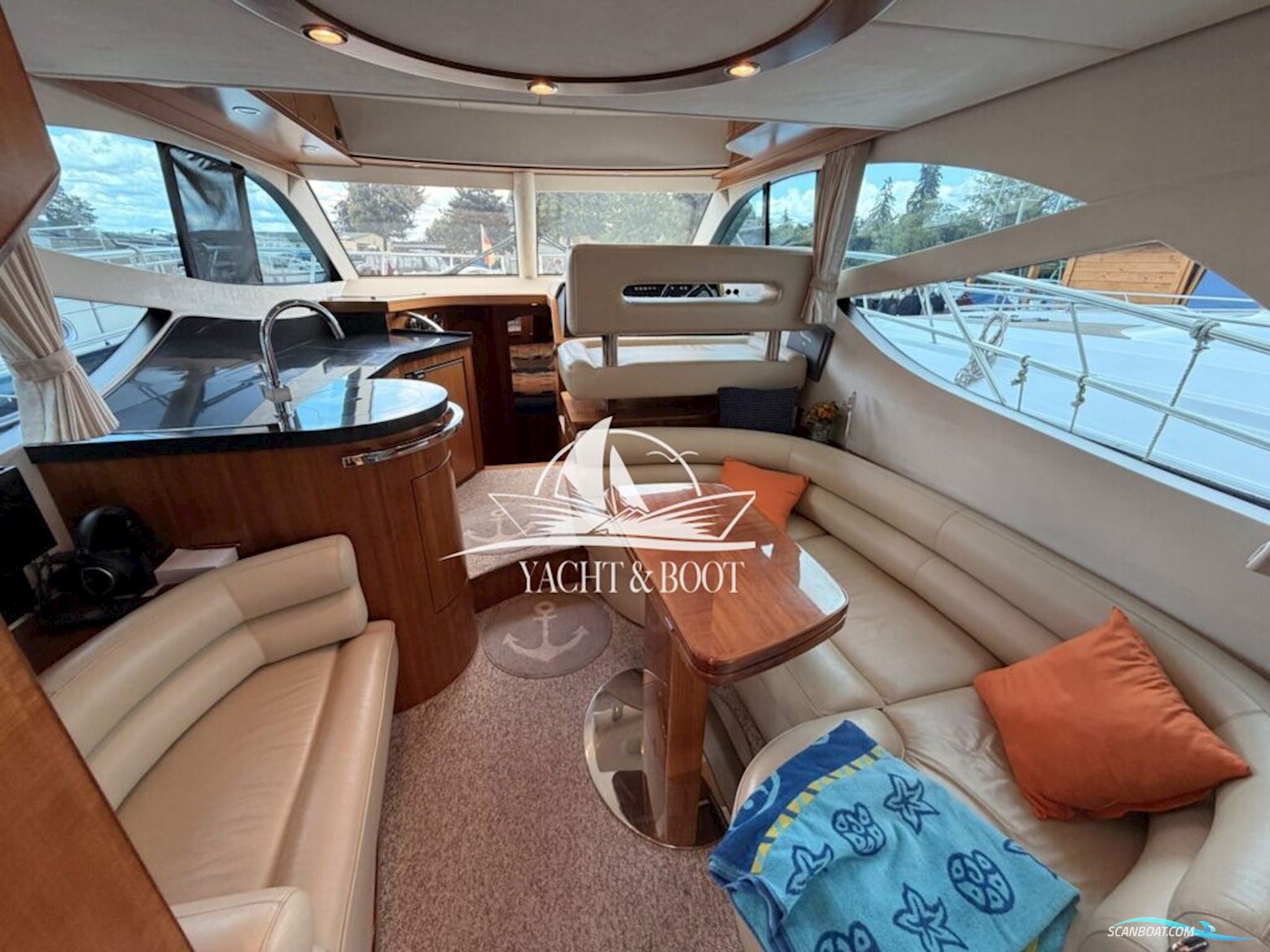 Galeon 390 Fly