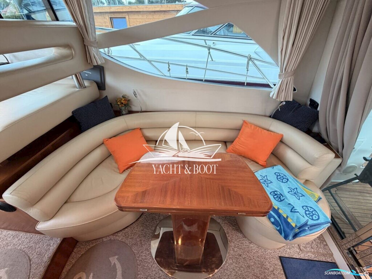 Galeon 390 Fly