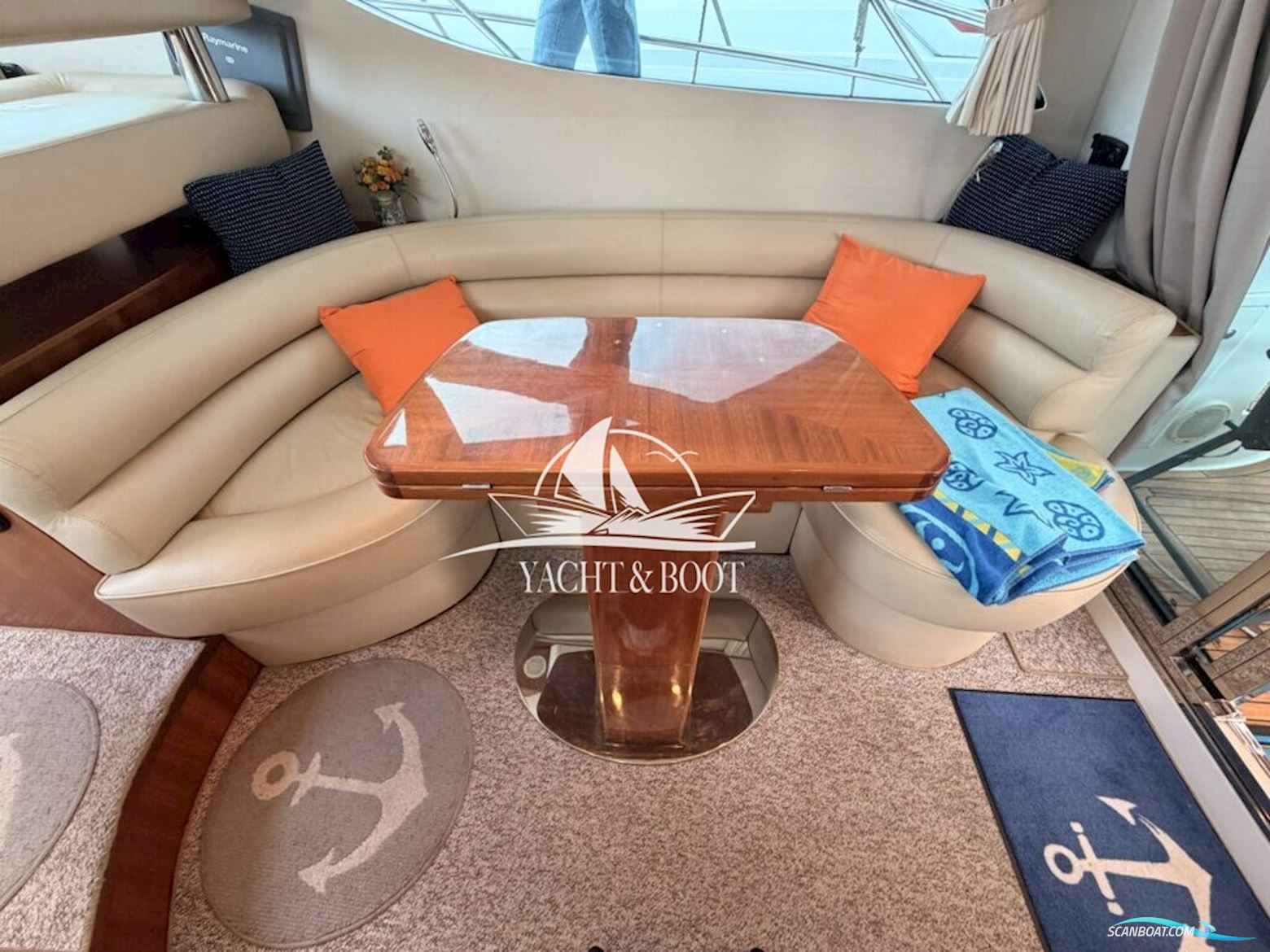 Galeon 390 Fly
