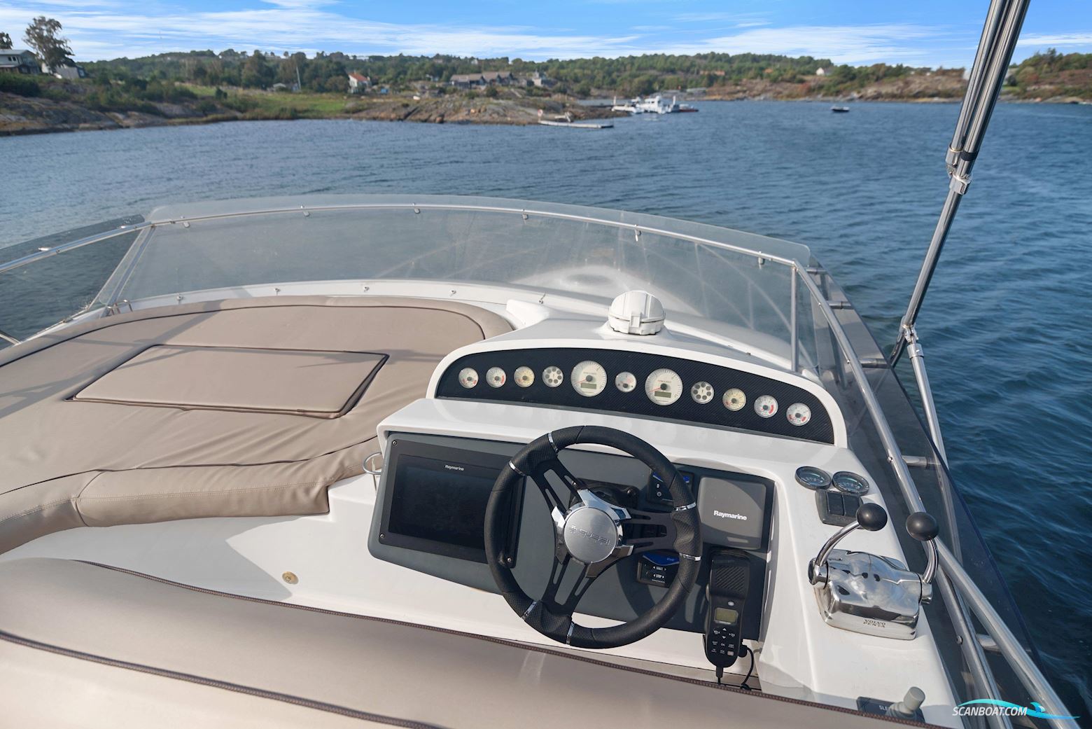 Galeon 440 Fly