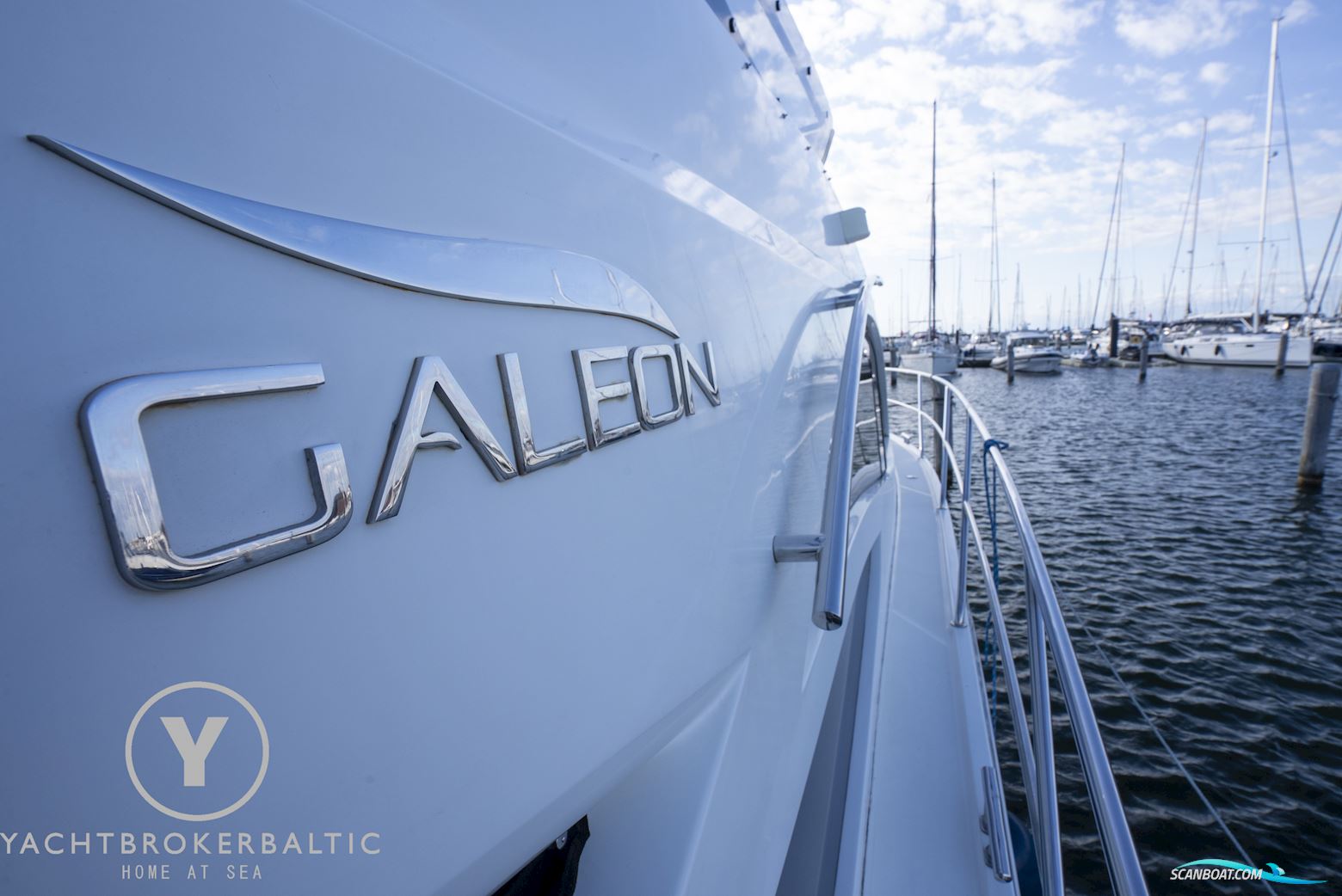 Galeon 440 fly