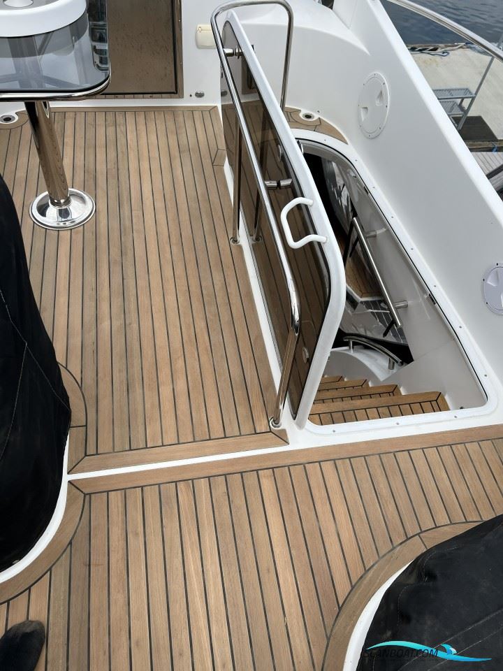 Galeon 440 Fly