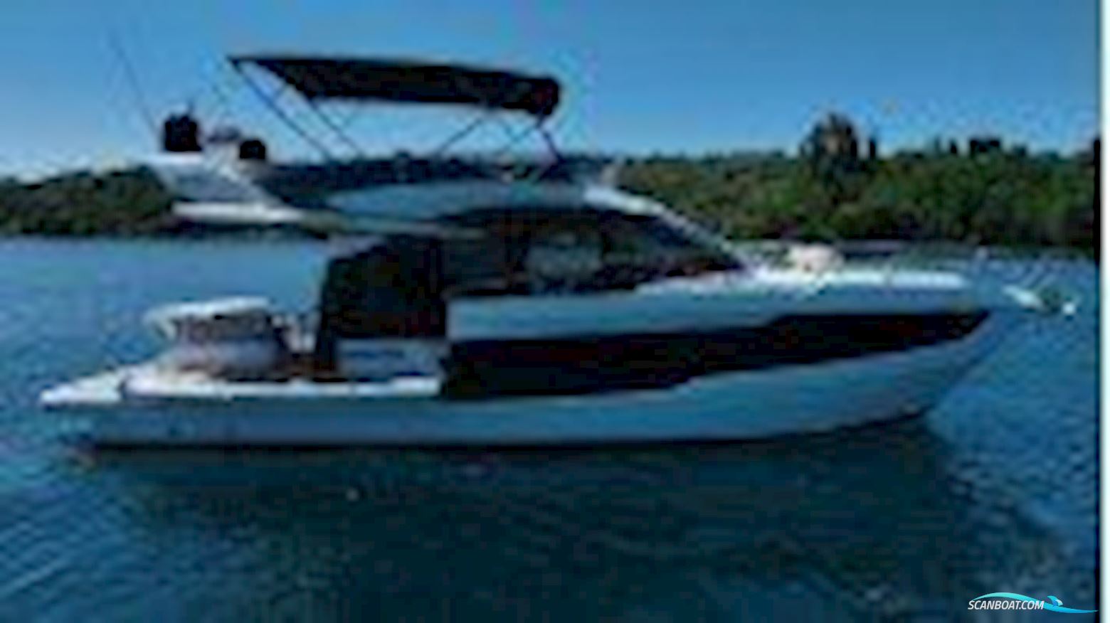 Galeon 440 Fly
