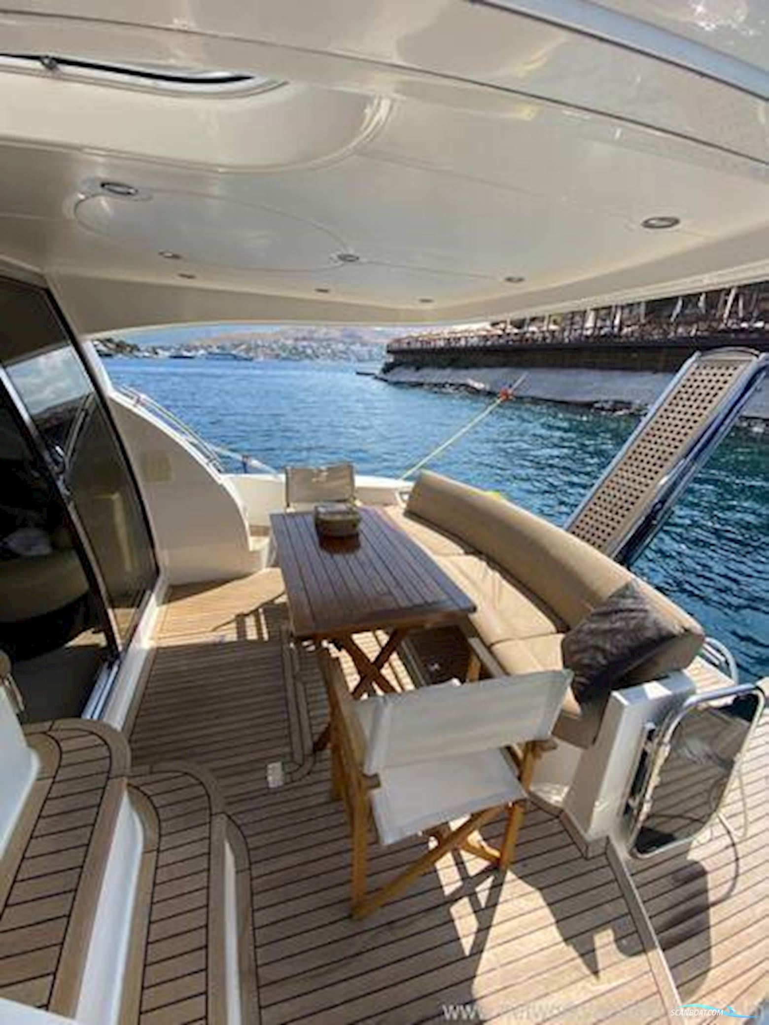 Galeon 440