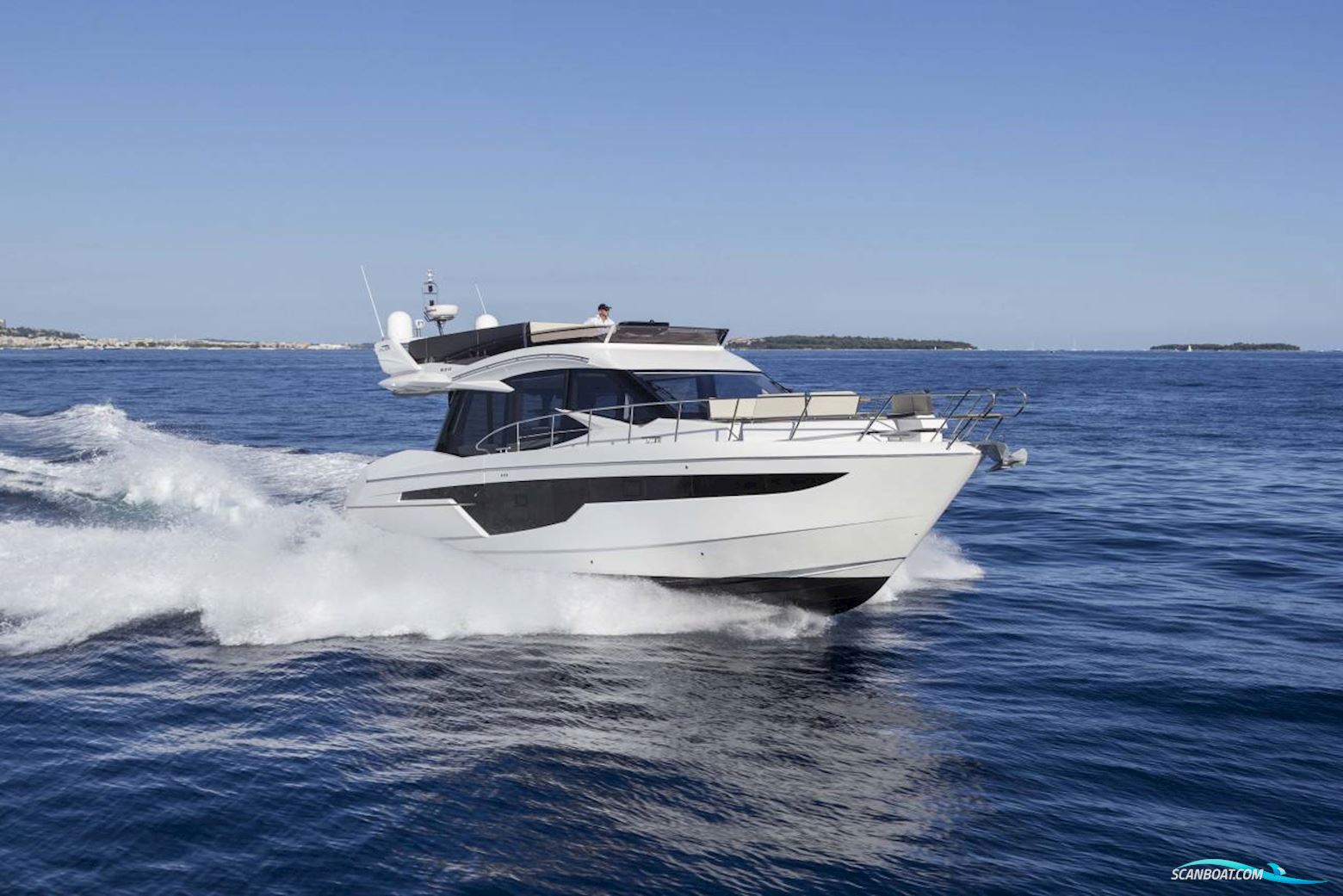 Galeon 500 FLY