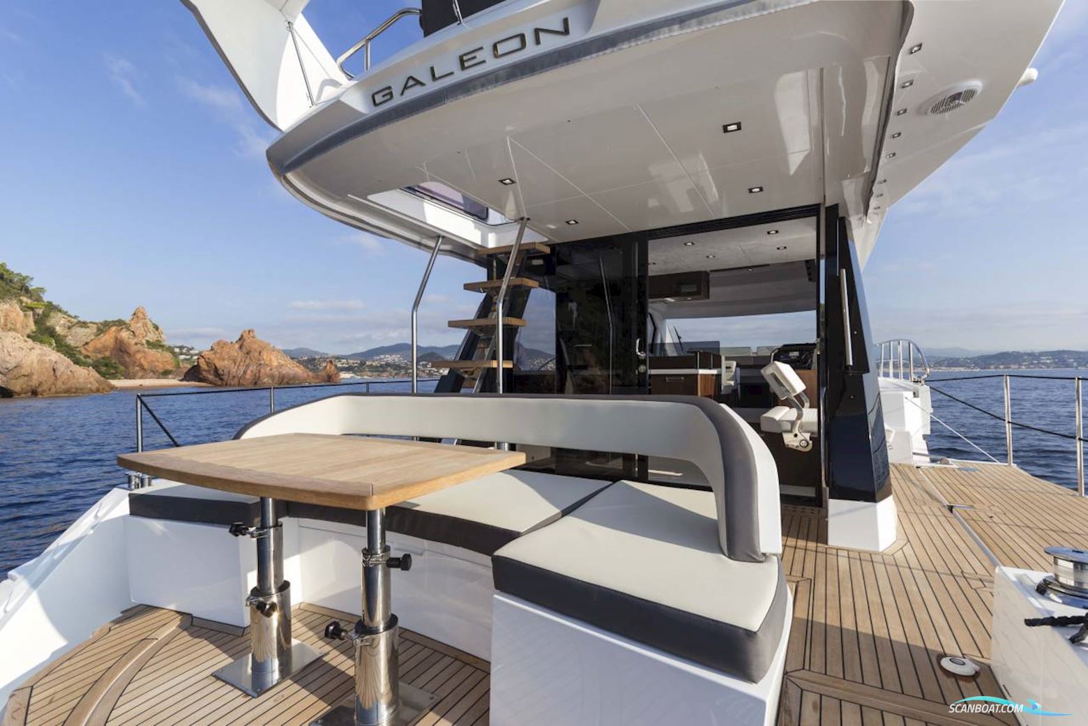 Galeon 500 FLY