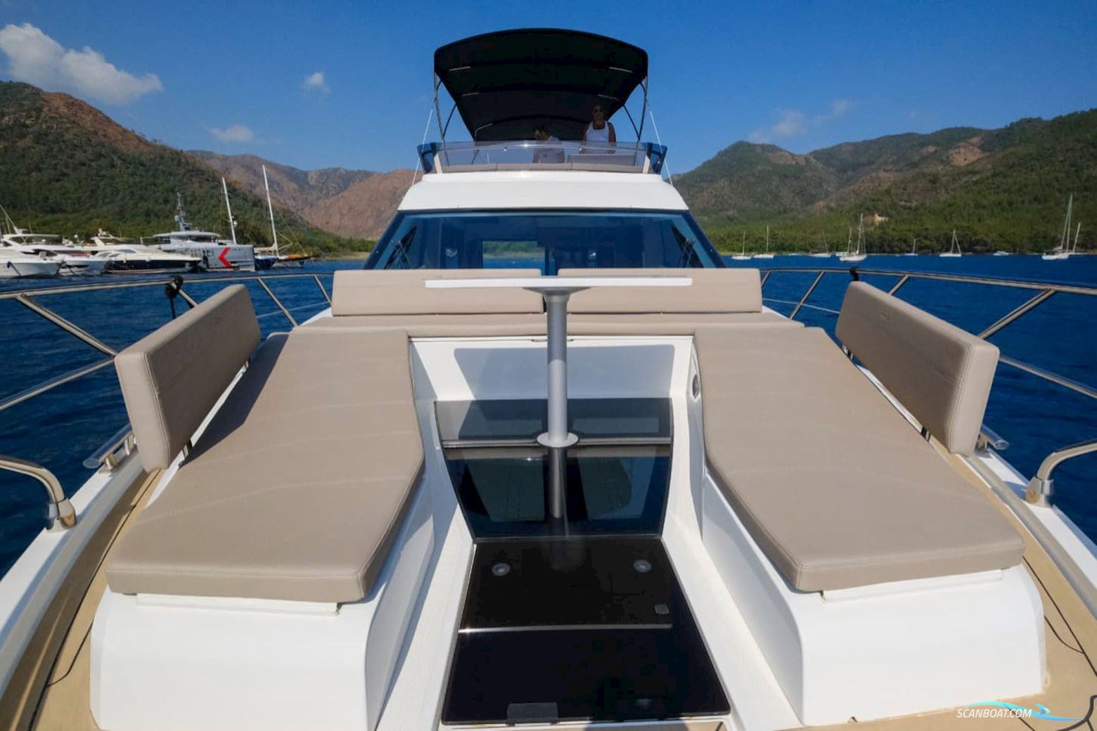 Galeon 500 Fly
