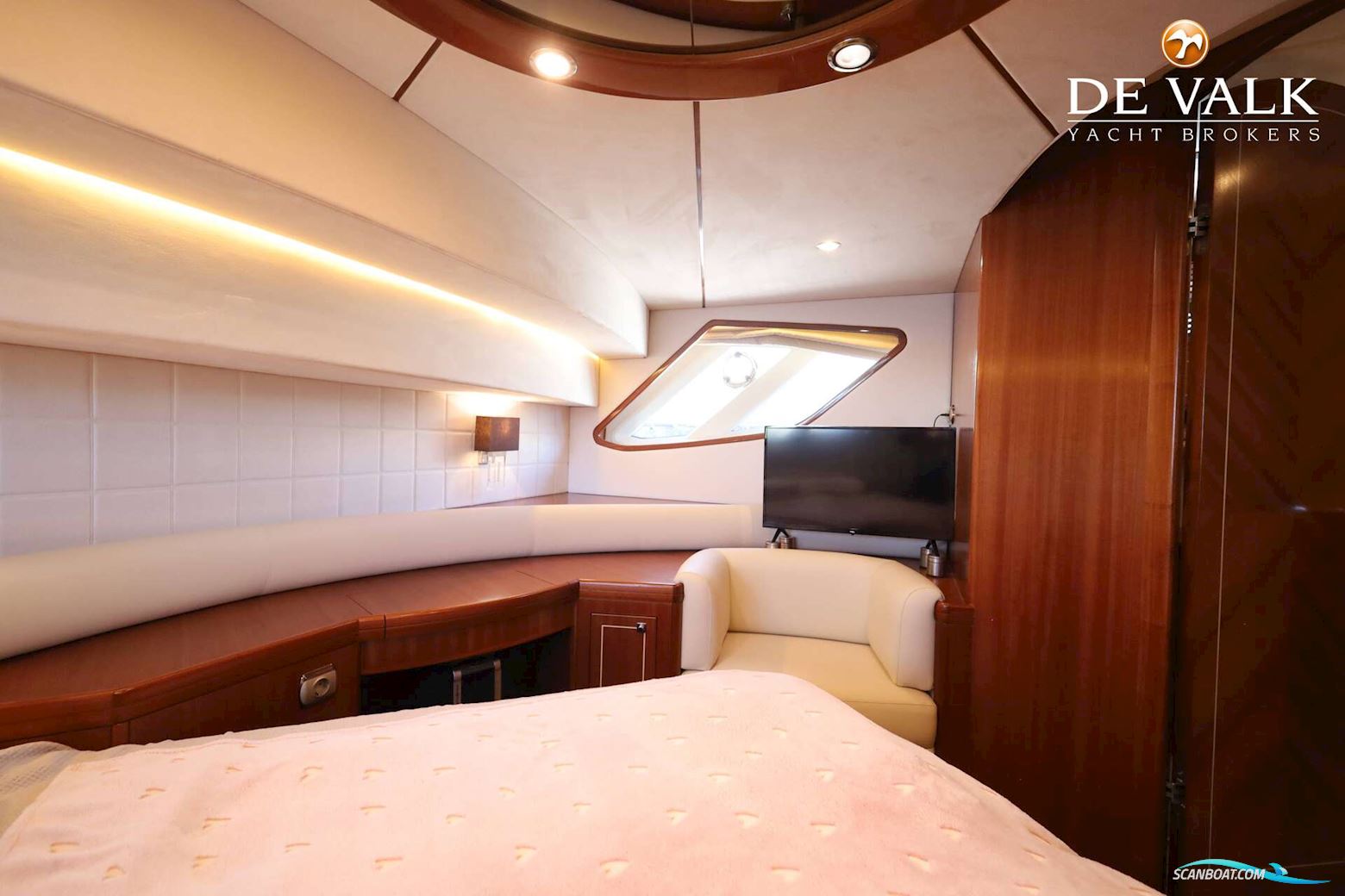 Galeon 530 Fly
