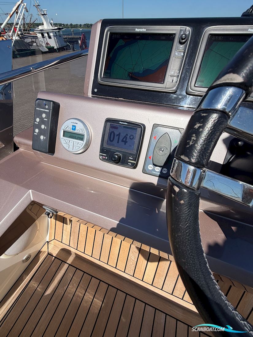 Galeon 550 Fly