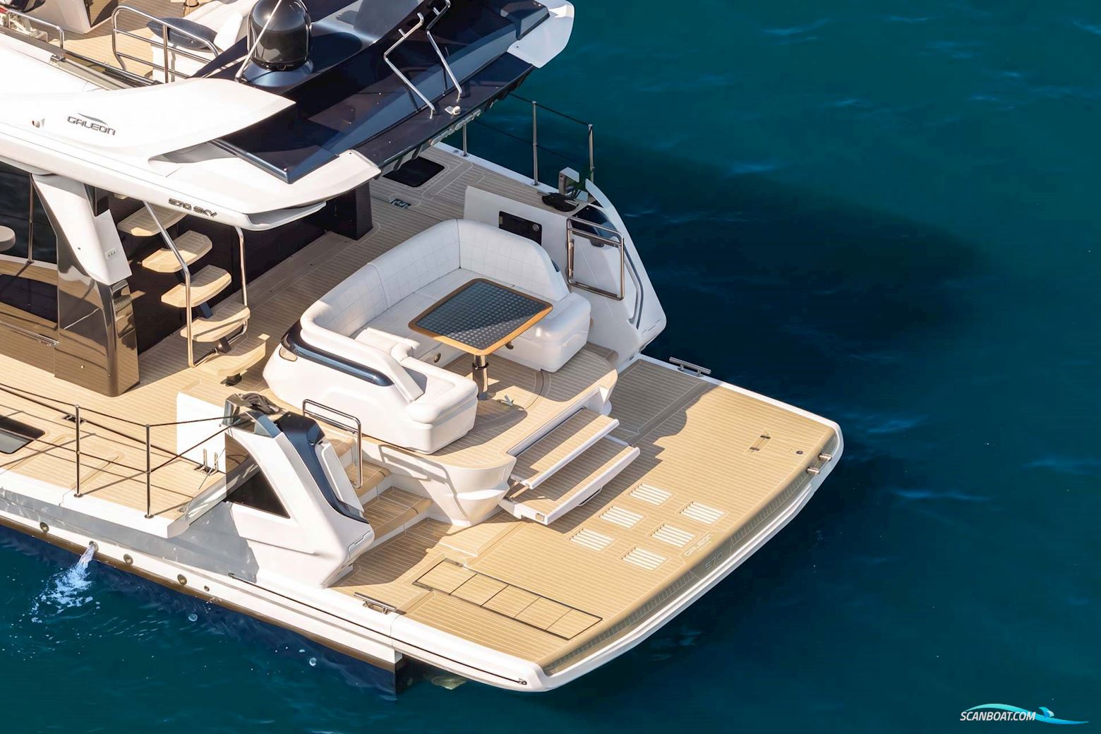 Galeon 570 Sky