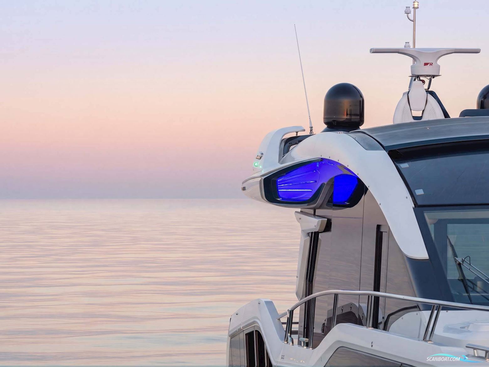 Galeon 570 Sky