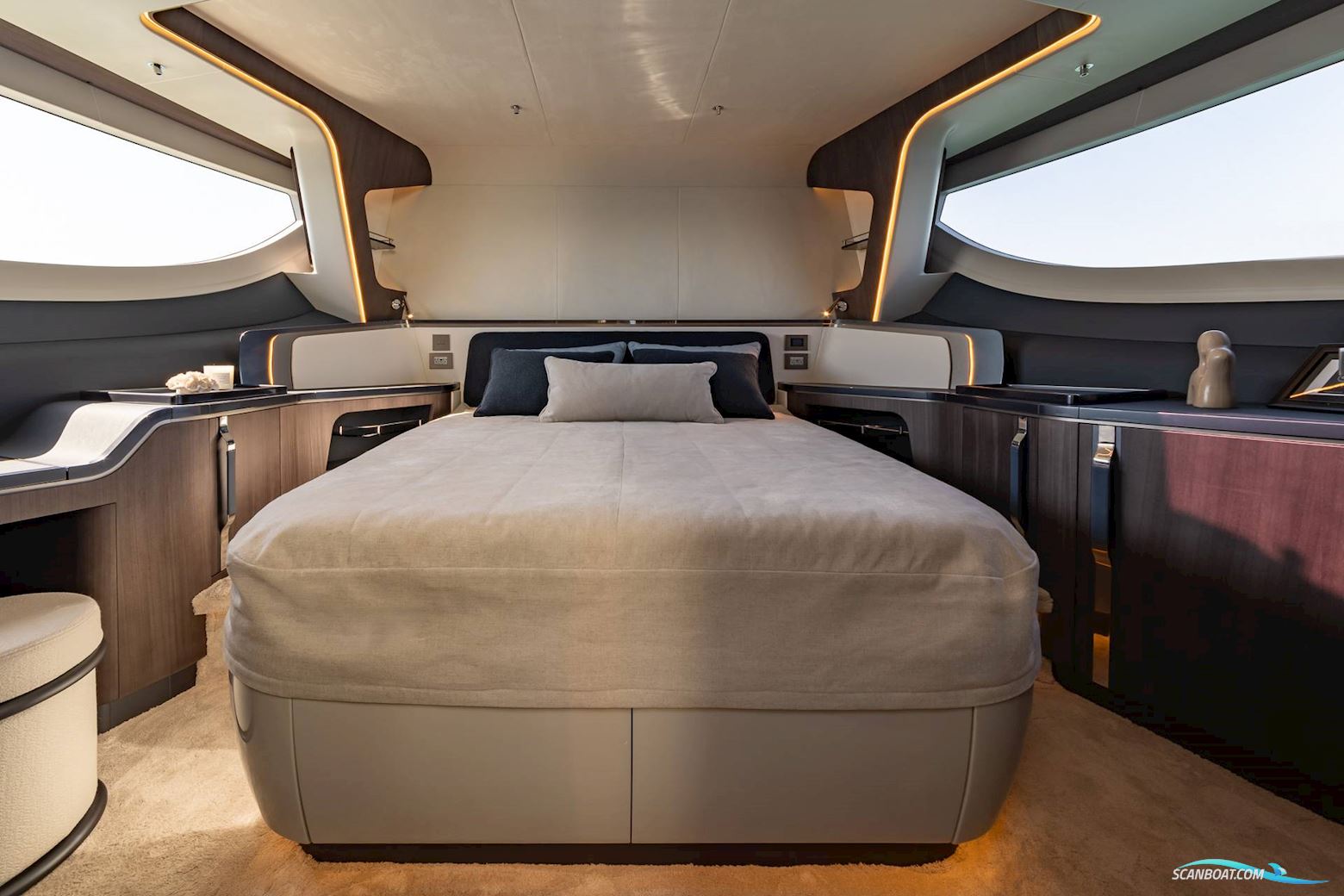 Galeon 570 Sky