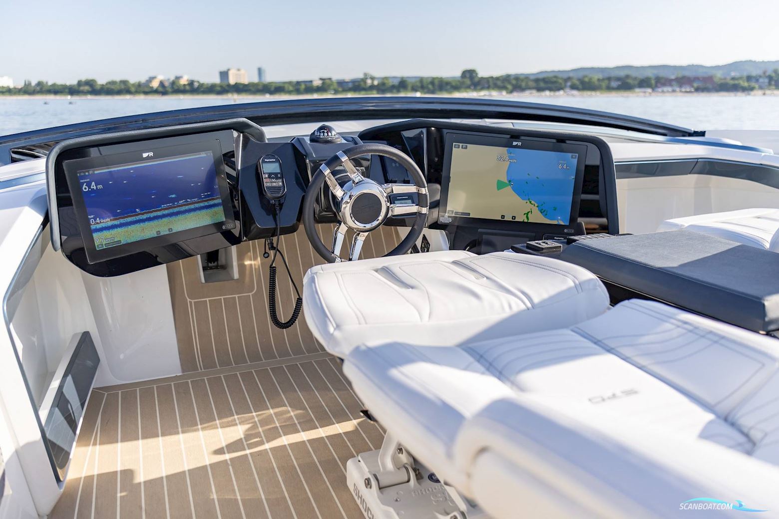 Galeon 570 Sky