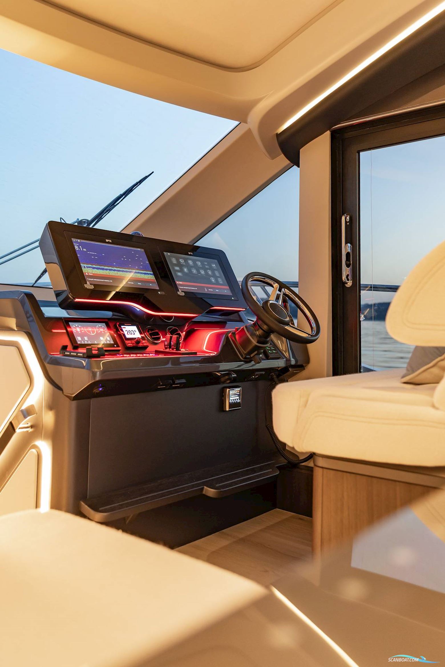 Galeon 570 Sky