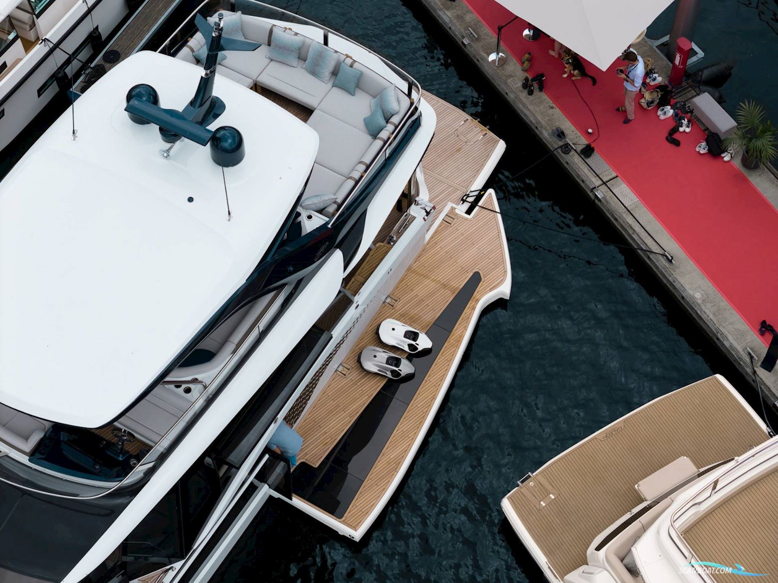 Galeon 620 Fly