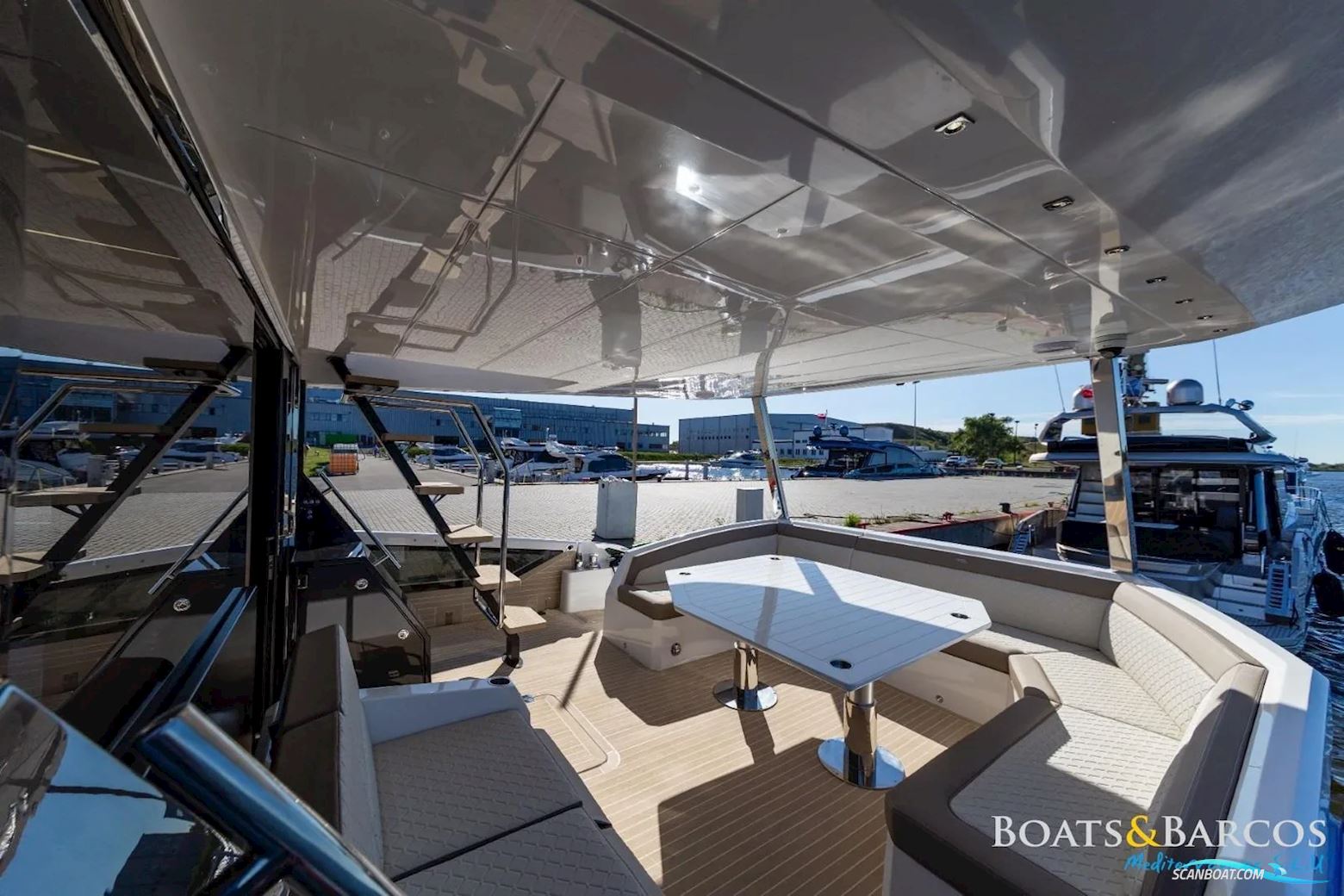 Galeon 640 Fly