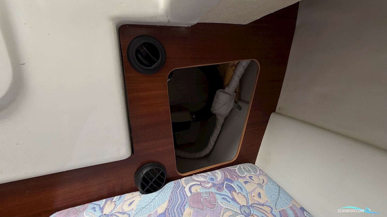 Galeon 660 WA