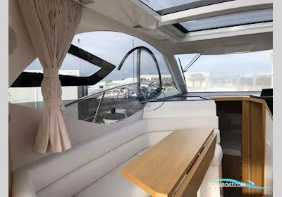 Galeon Galéon 310 Htc Motorboat 2017, with Volvo-Penta engine, France