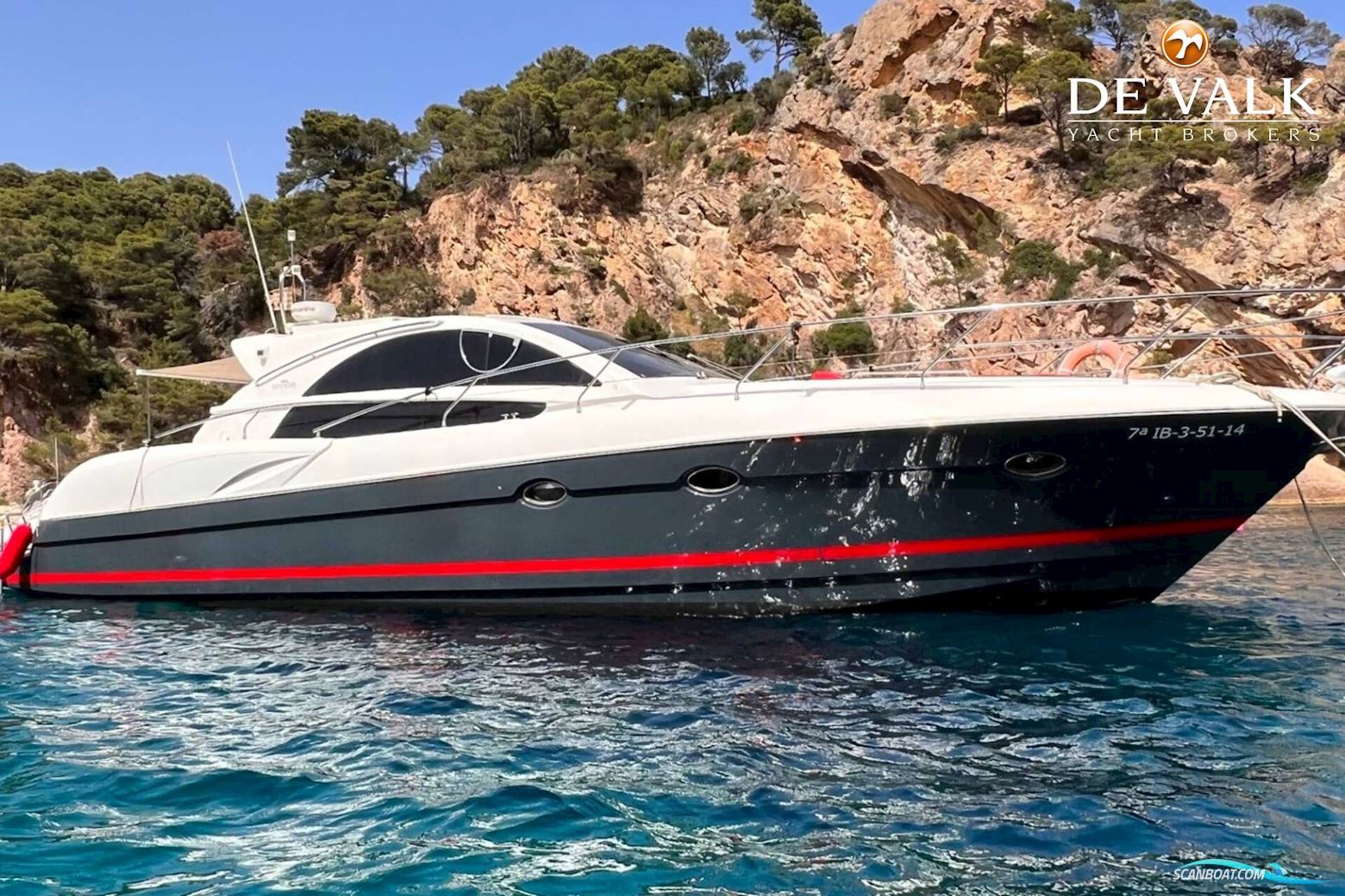 Genesis Cielo 50 Motorboat 2014, with Volvo Penta engine, Spain