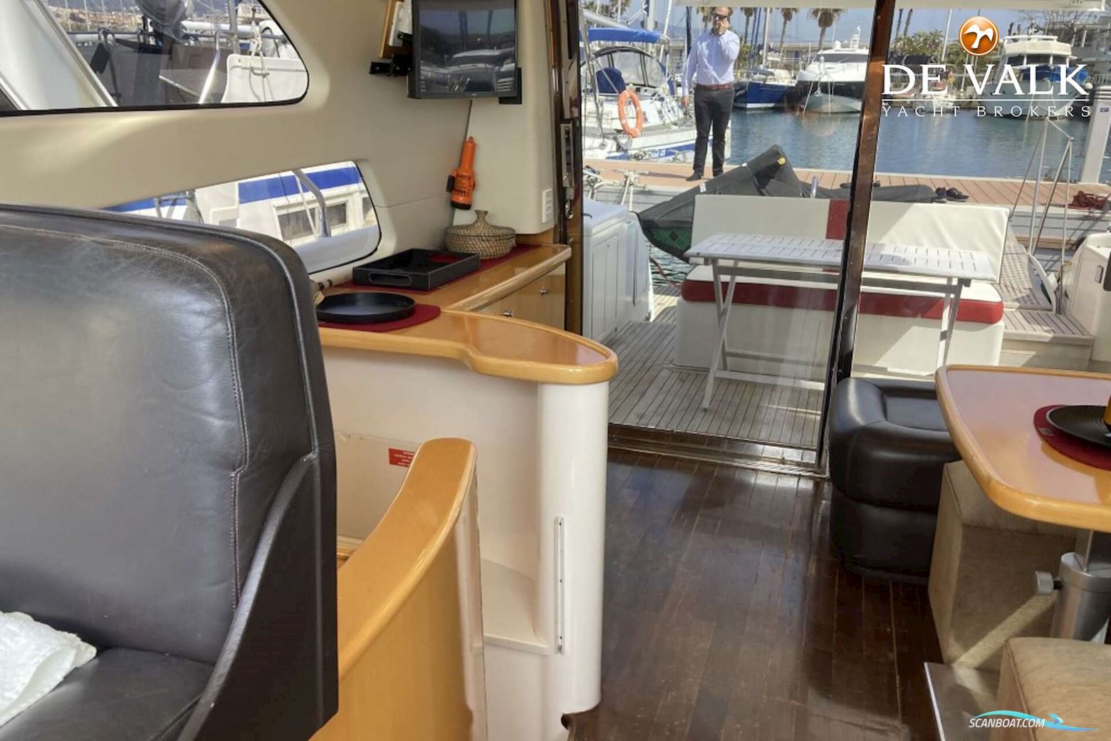 Genesis Cielo 50
