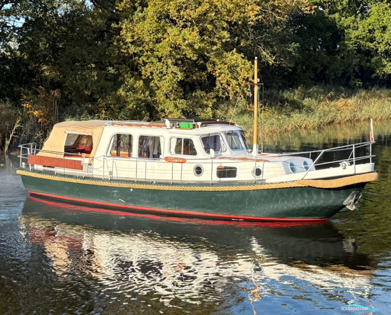 Gillissenvlet  1030 Motorboat 1979, with Ford Lehmann engine, The Netherlands