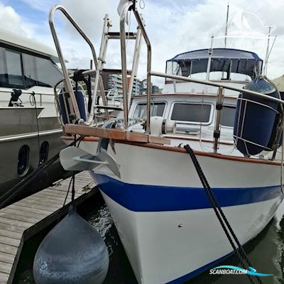 Gladstone Lyall & Co Gladstone Lyall & Co Aquila Queen Trawler 35 Motorboat 1981, with Iveco engine, Germany