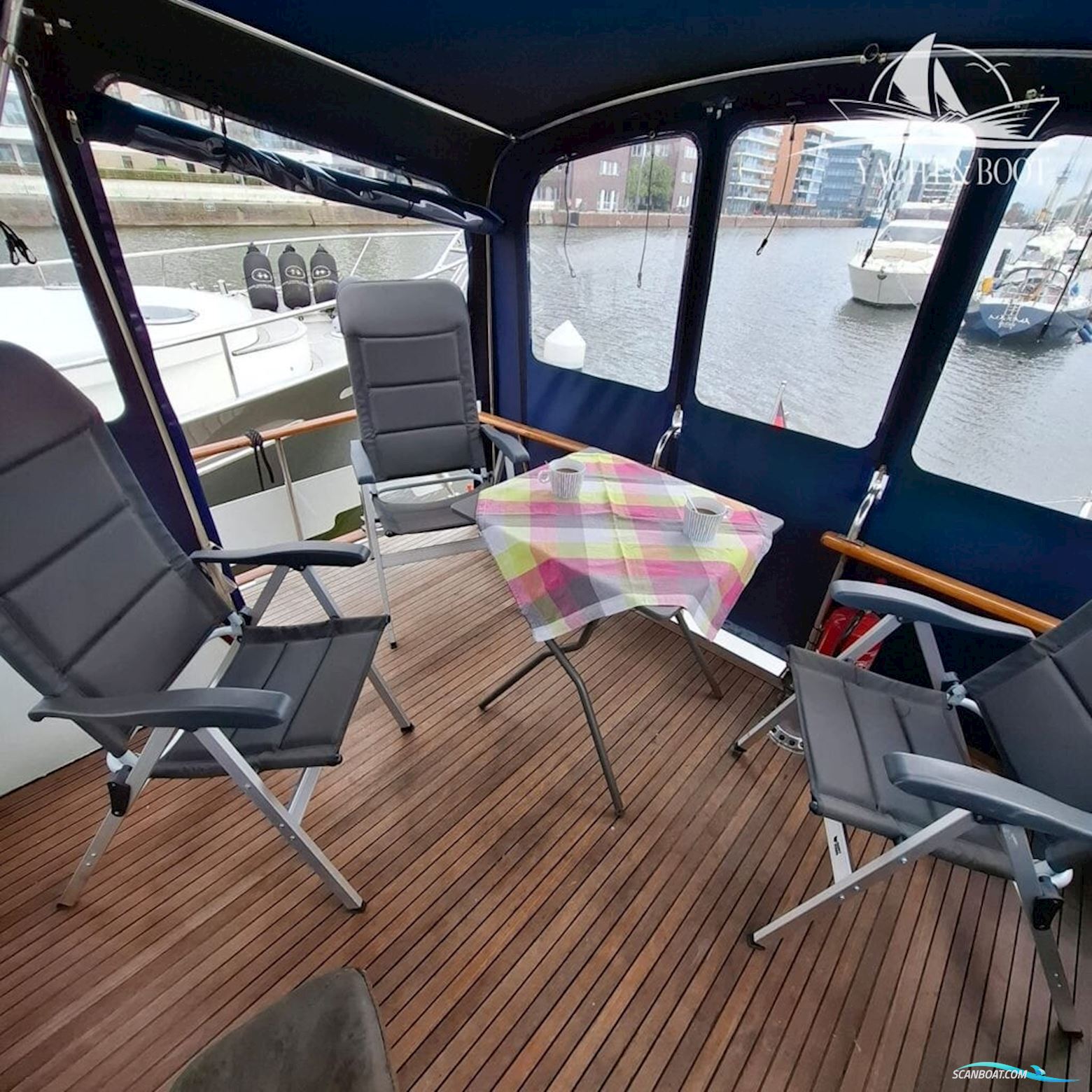 Gladstone Lyall & Co Gladstone Lyall & Co Aquila Queen Trawler 35