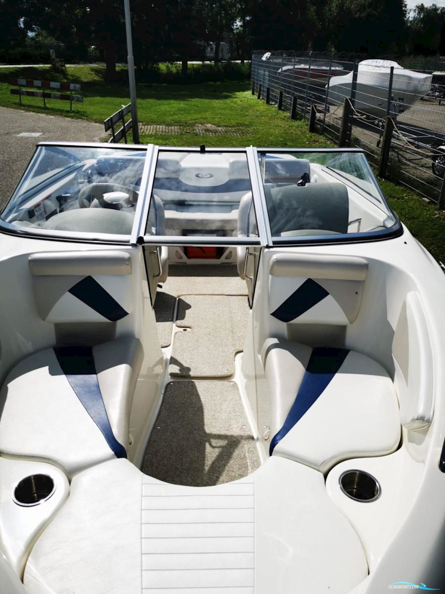 Glastron  GT 185
