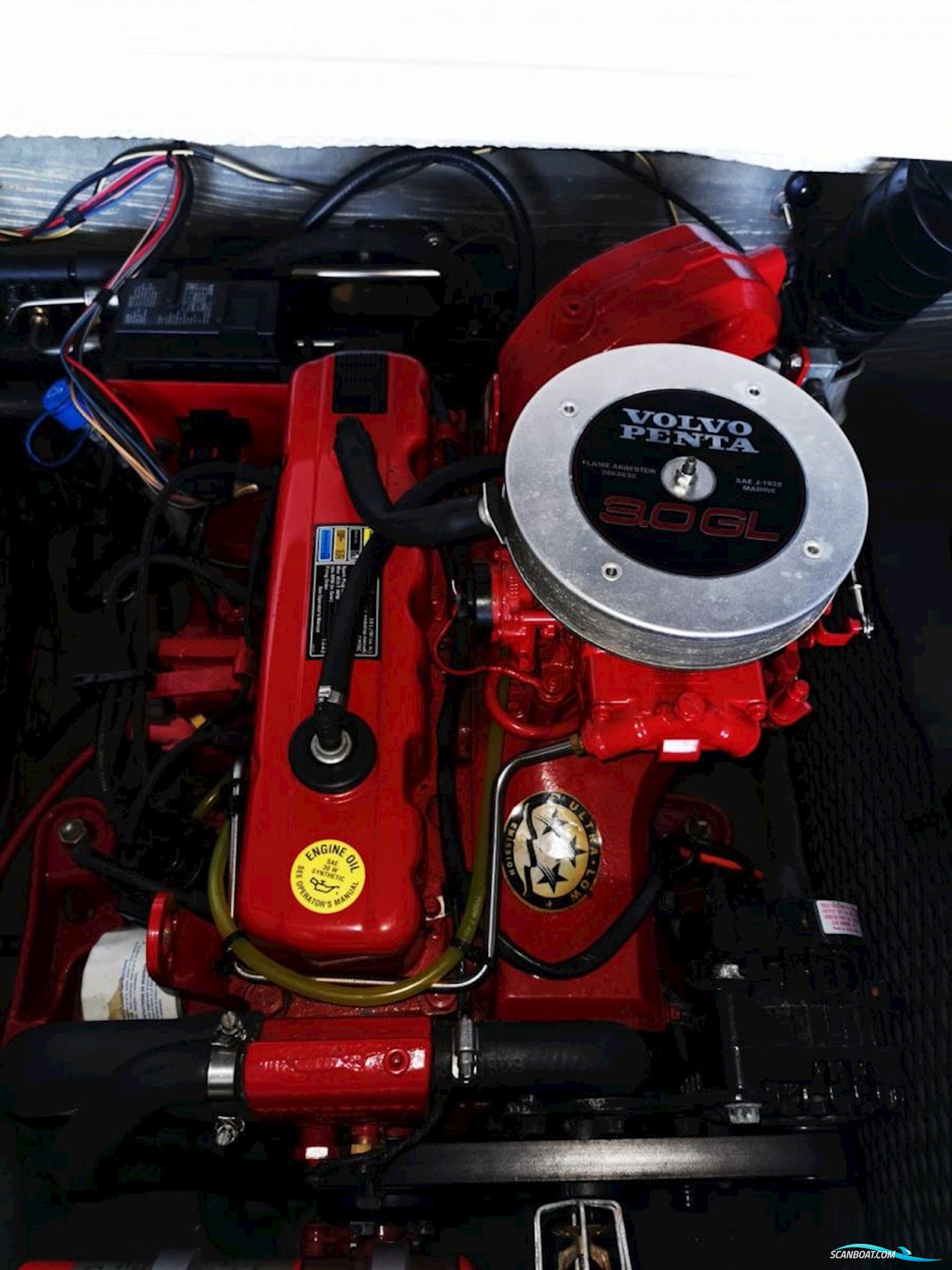 Glastron  GT 185