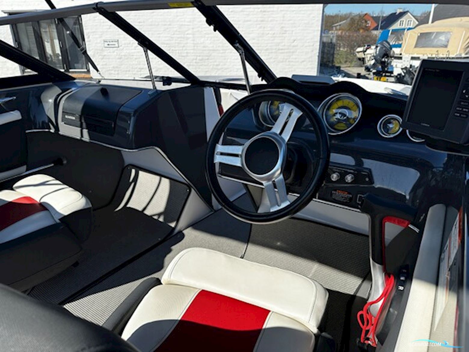 Glastron 185 GTS, MerCruiser 4.5 250 HK V6...